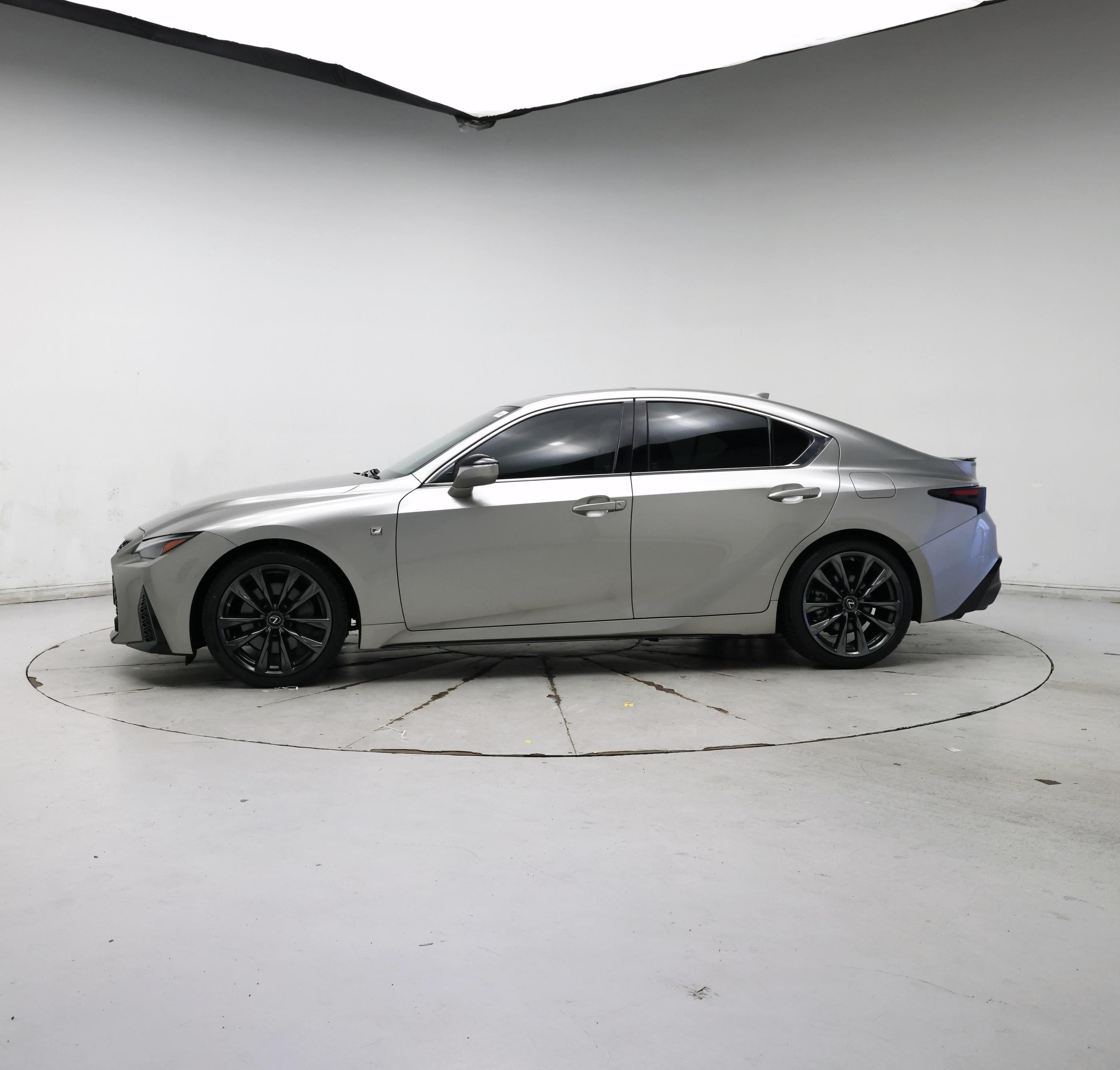 Thumbnail: 2021 Lexus IS - 3