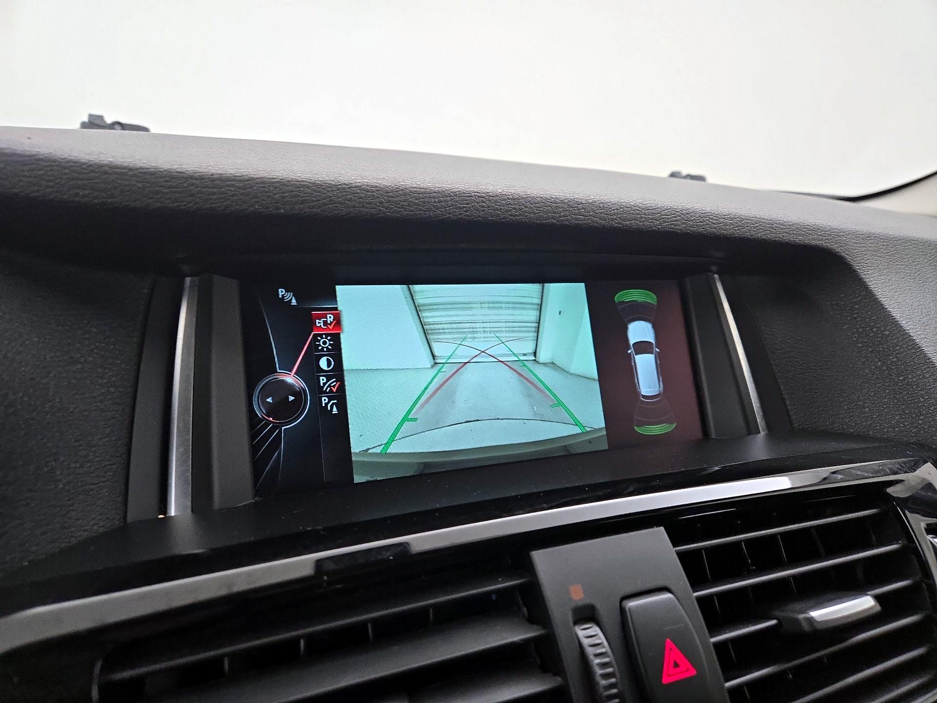 Thumbnail: 2016 BMW X3 - 15
