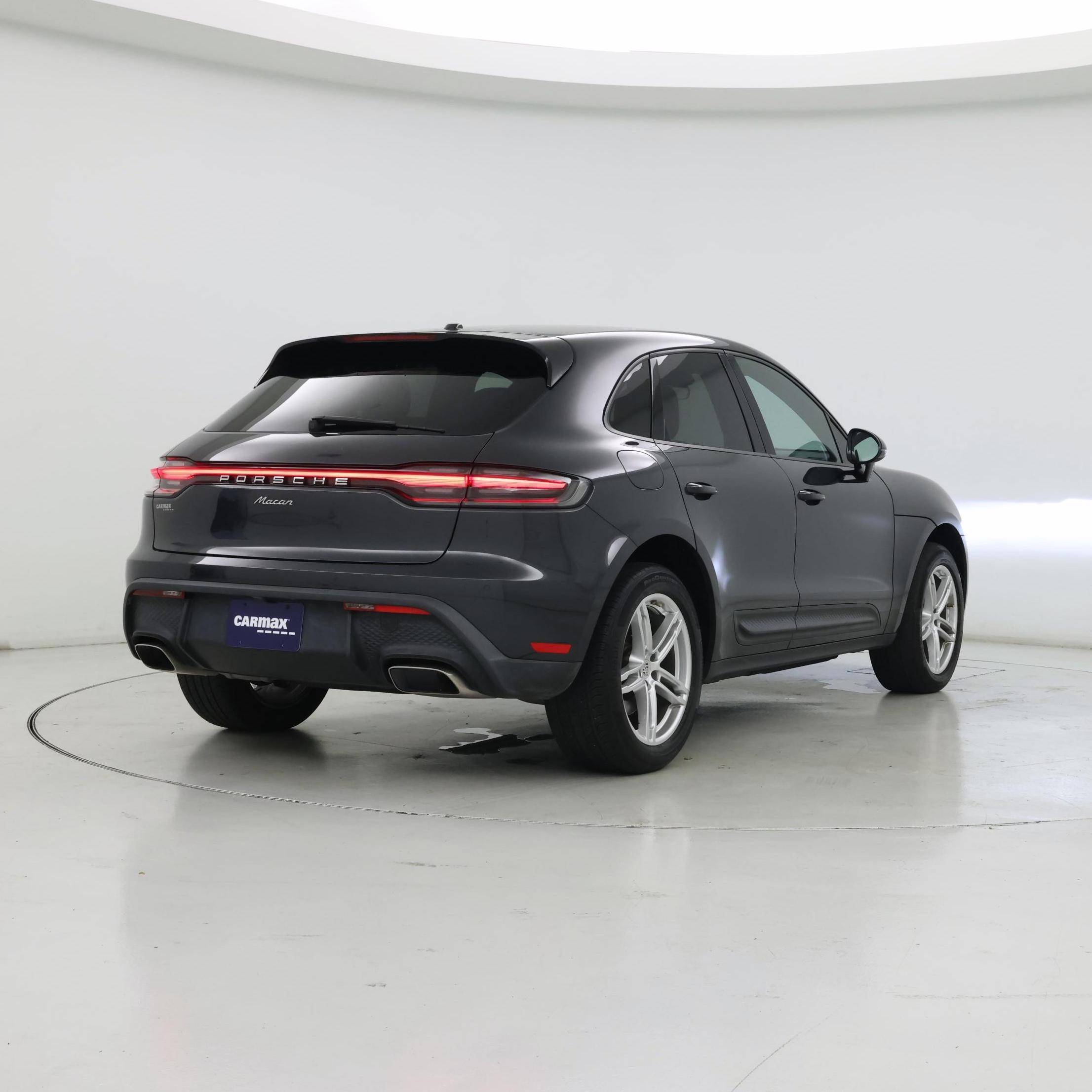 Thumbnail: 2022 Porsche Macan - 8