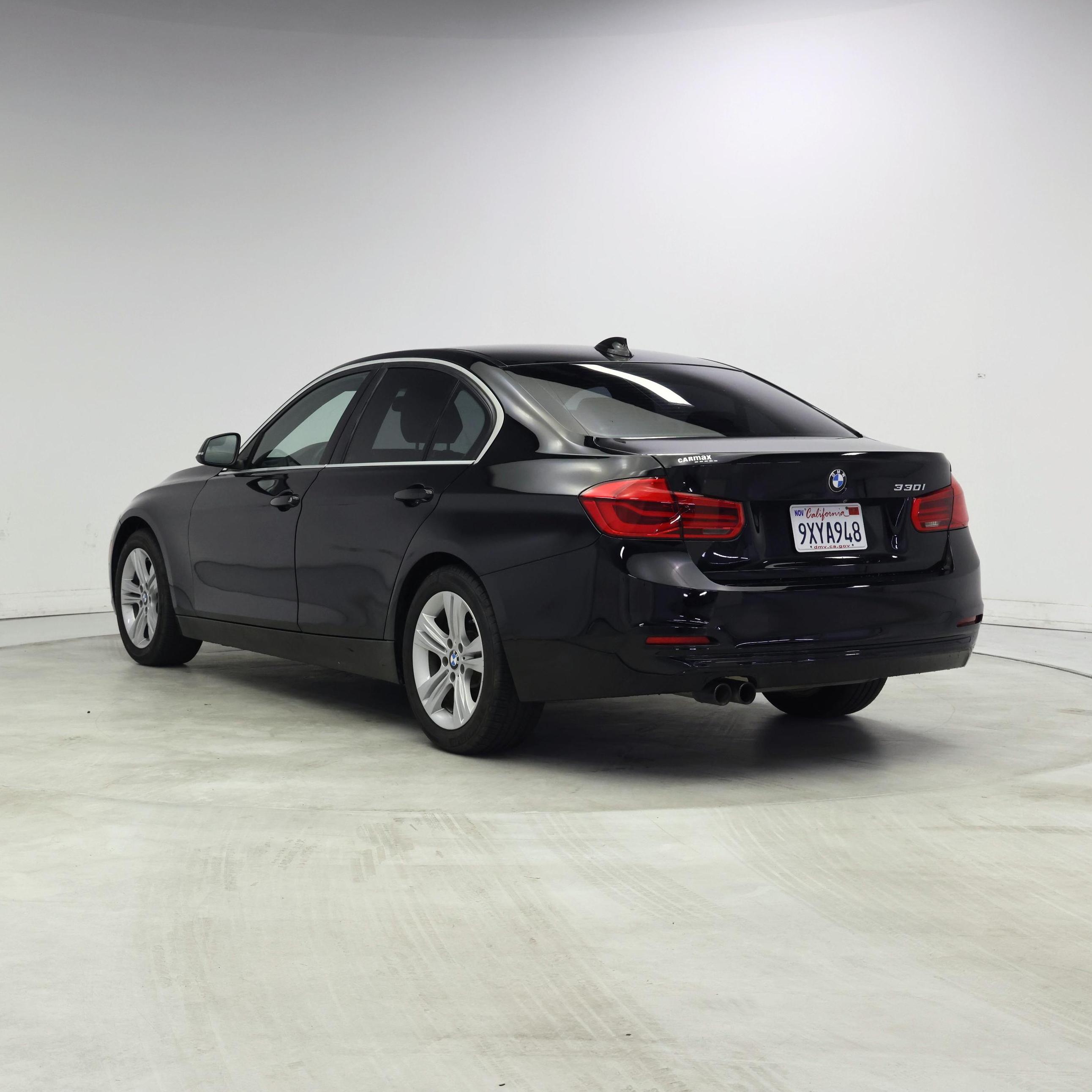 Thumbnail: 2018 BMW 3 Series - 2