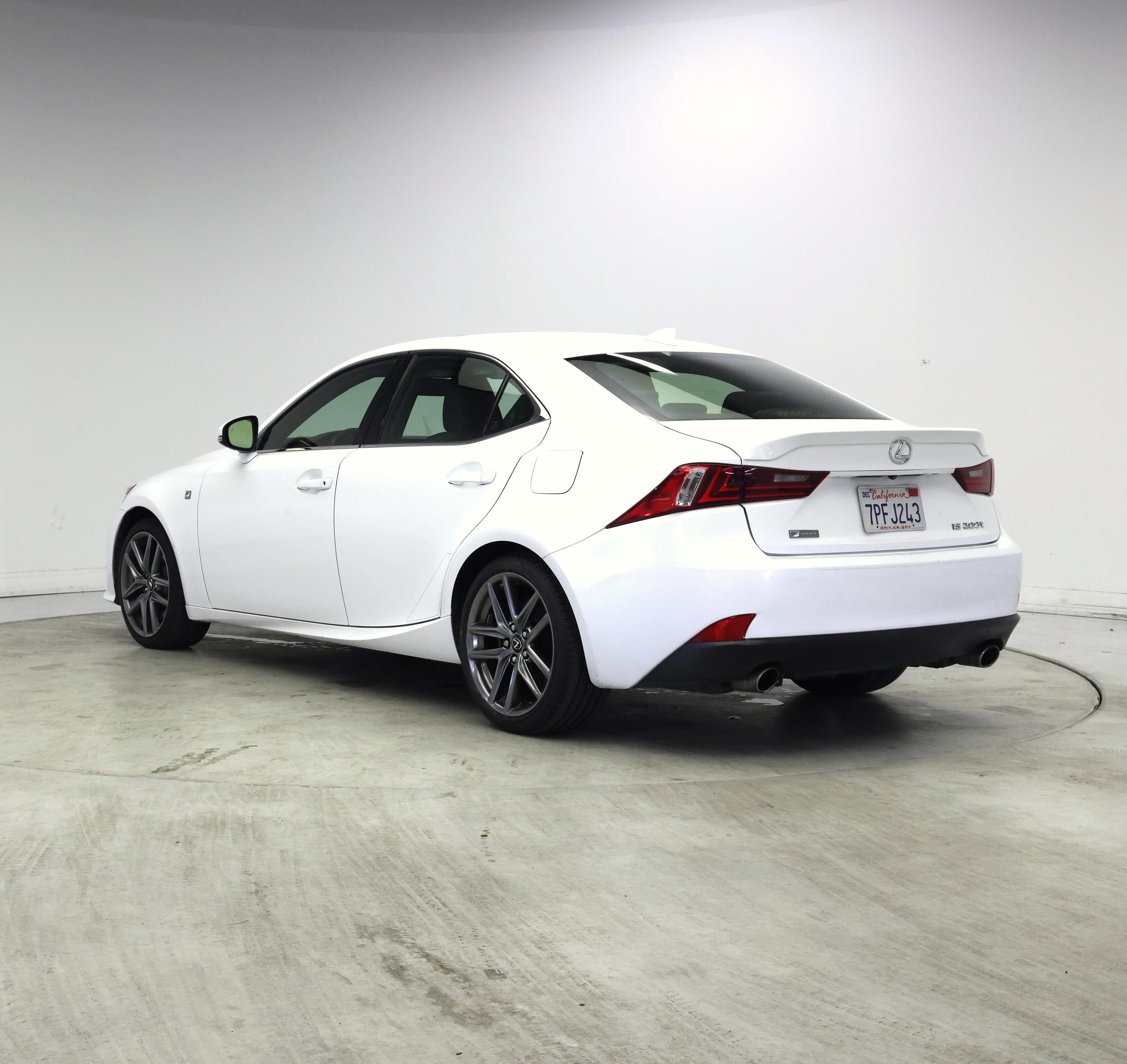 Thumbnail: 2016 Lexus IS - 2