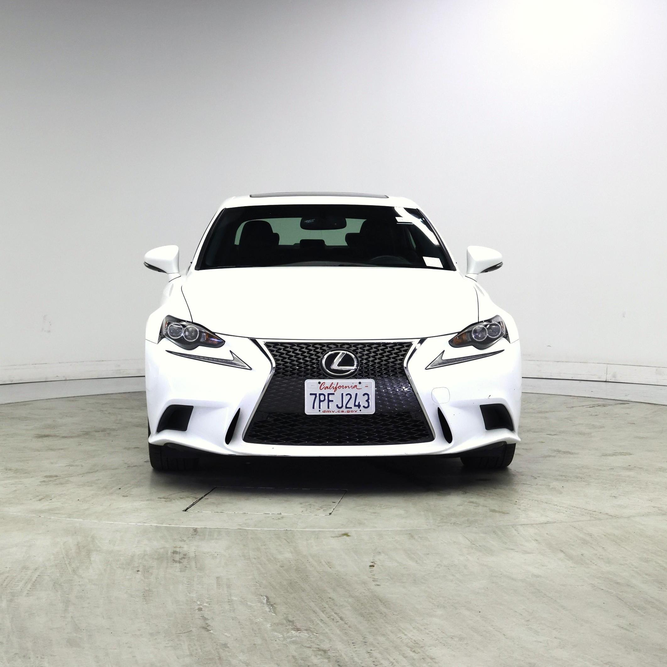Thumbnail: 2016 Lexus IS - 5
