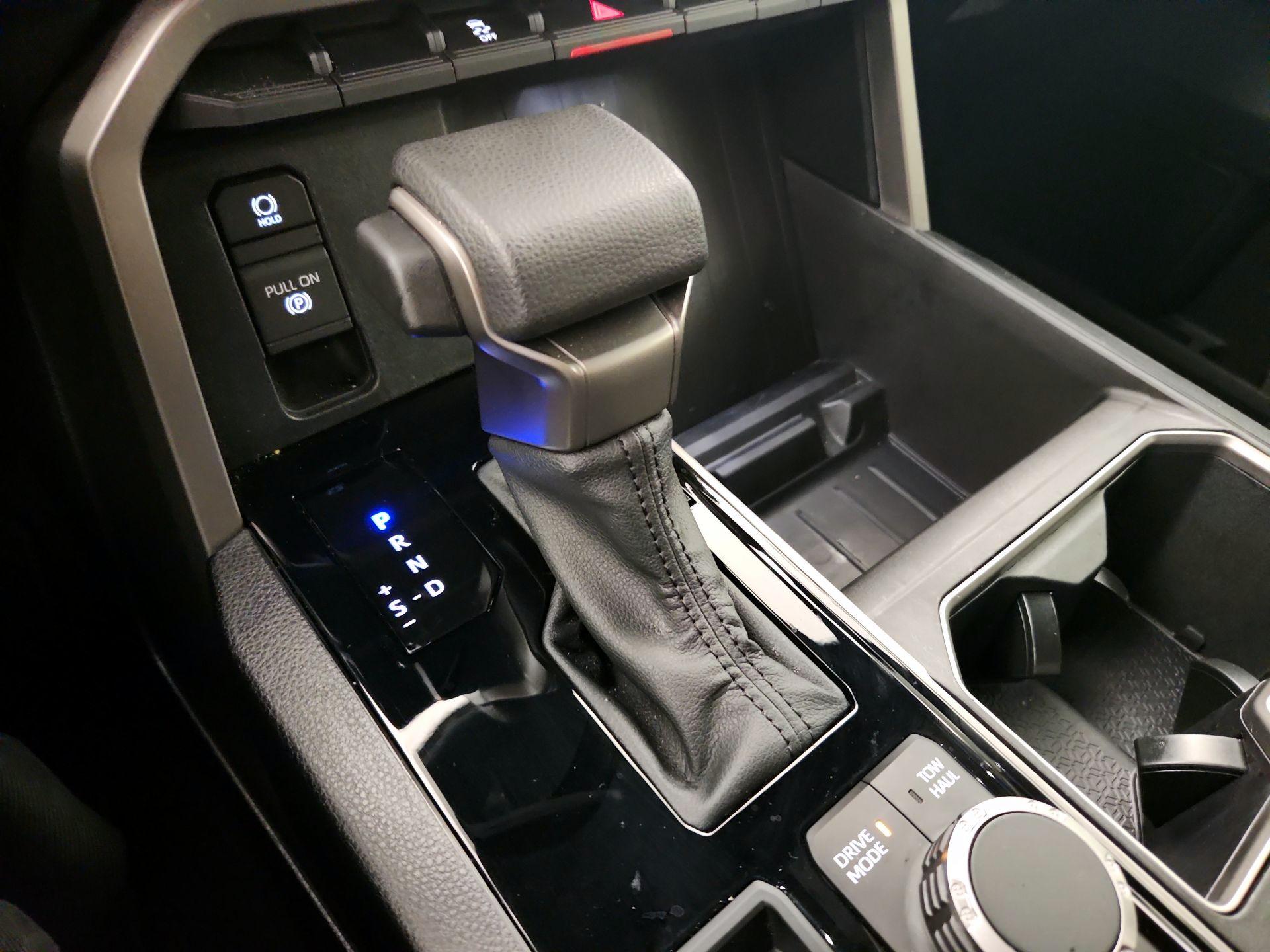 Thumbnail: 2025 Toyota Tundra - 17