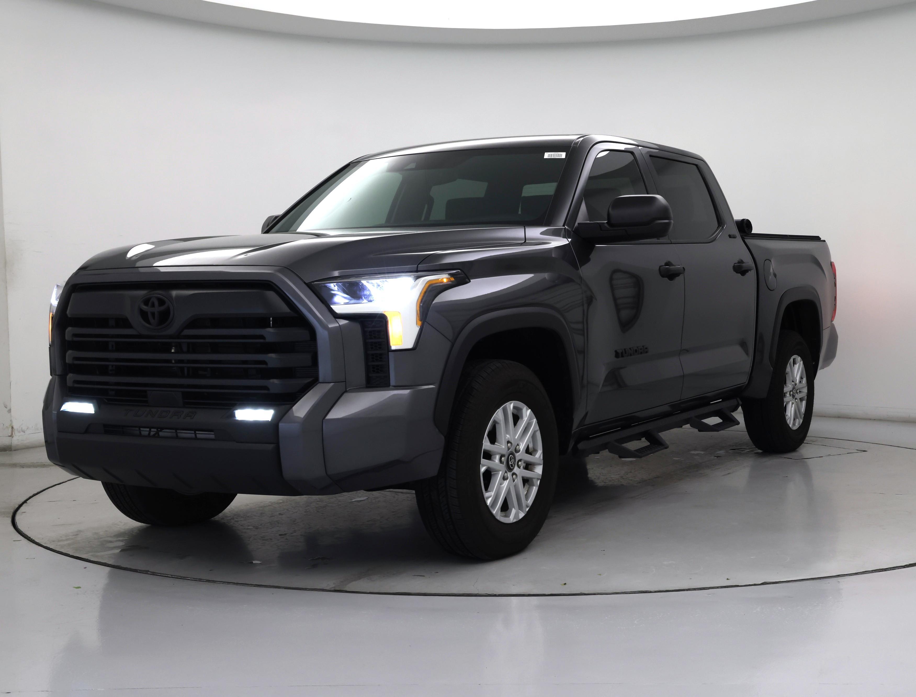 Thumbnail: 2025 Toyota Tundra - 4