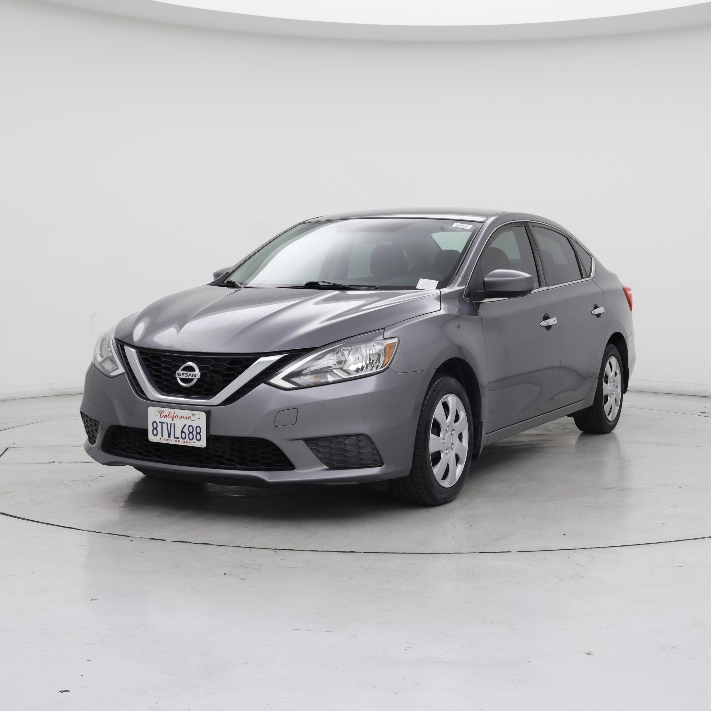Thumbnail: 2016 Nissan Sentra - 4