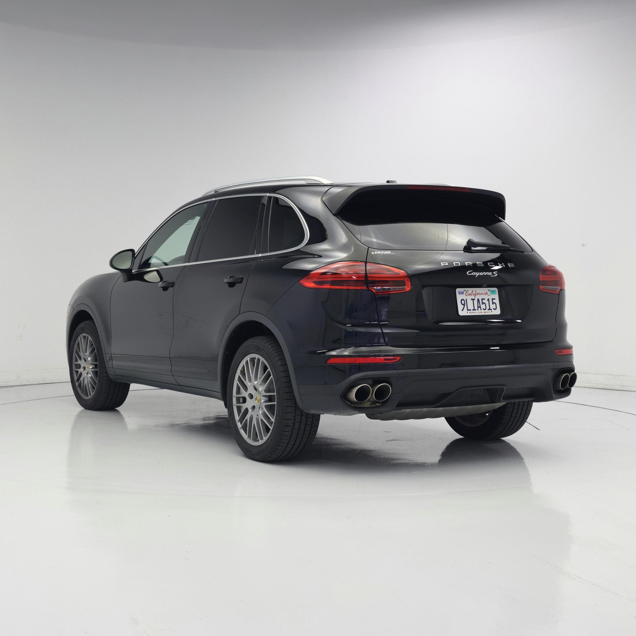 Thumbnail: 2015 Porsche Cayenne - 2