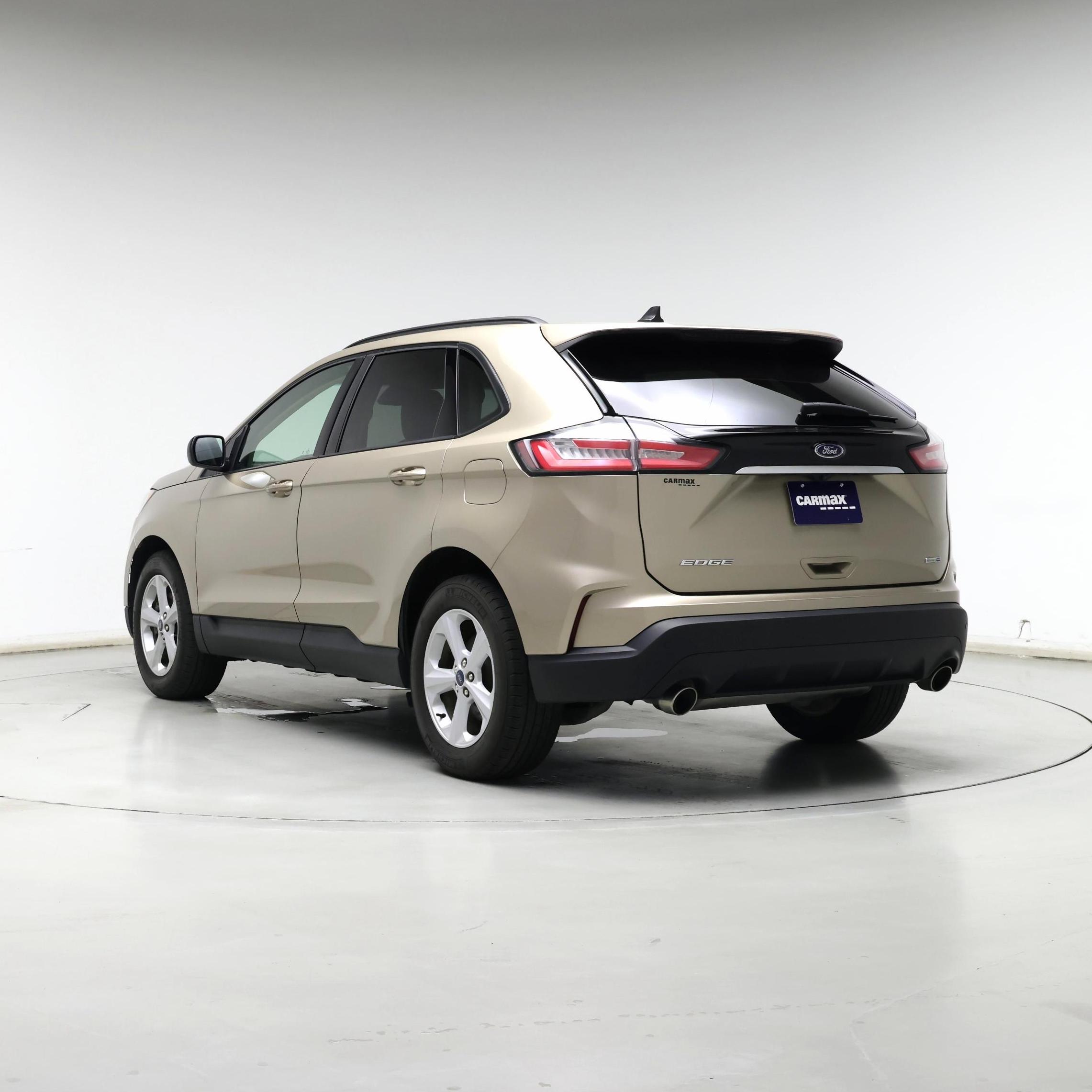 Thumbnail: 2020 Ford Edge - 2