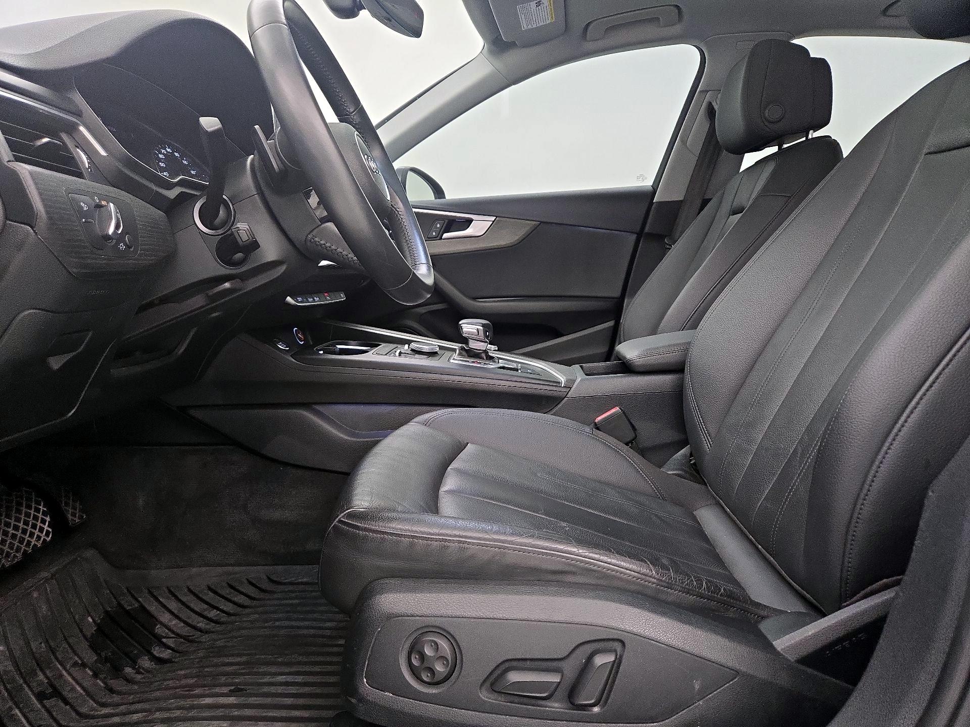 Thumbnail: 2019 Audi A4 - 11