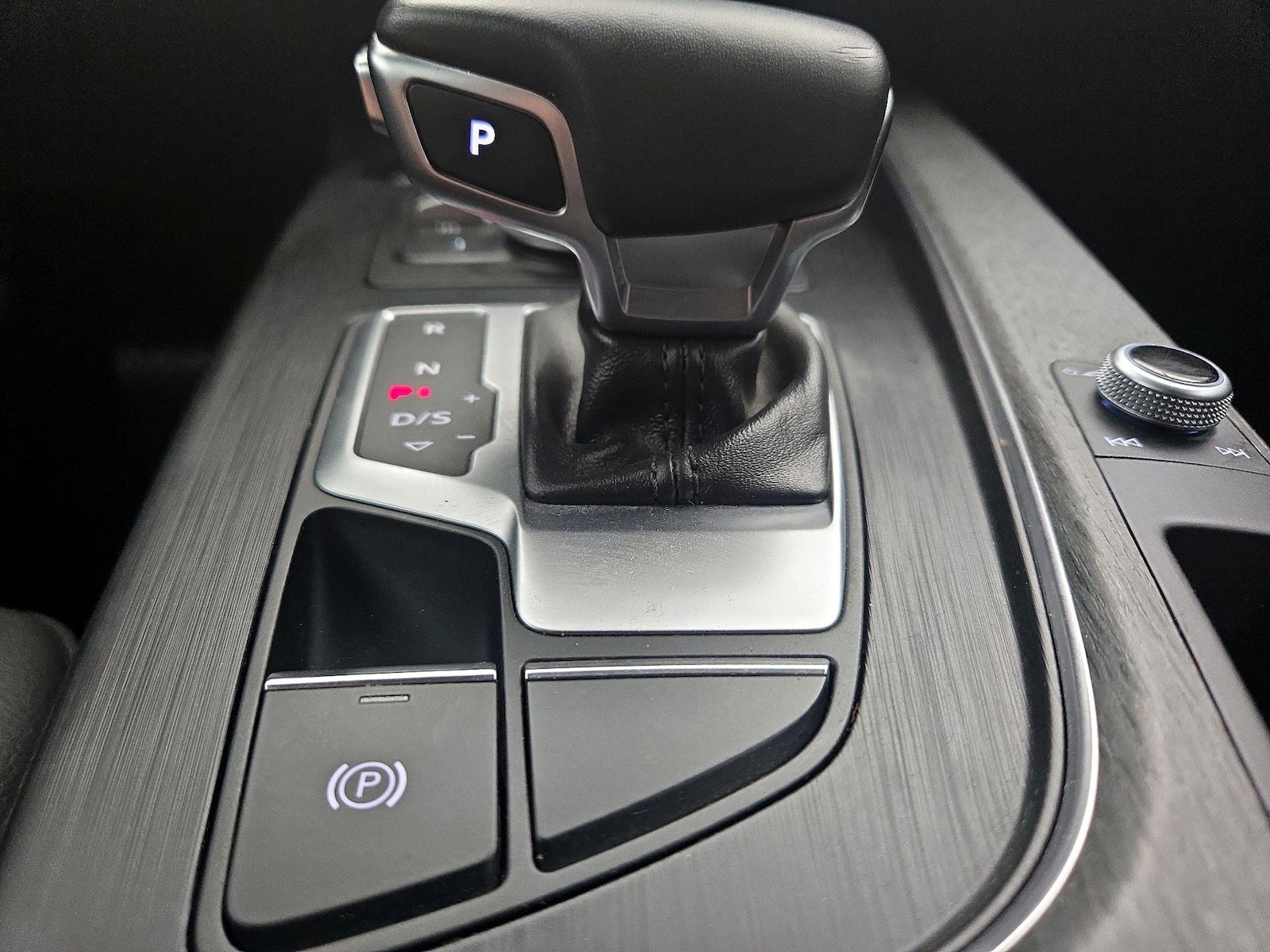 2019 Audi A4 Premium - Photo 18