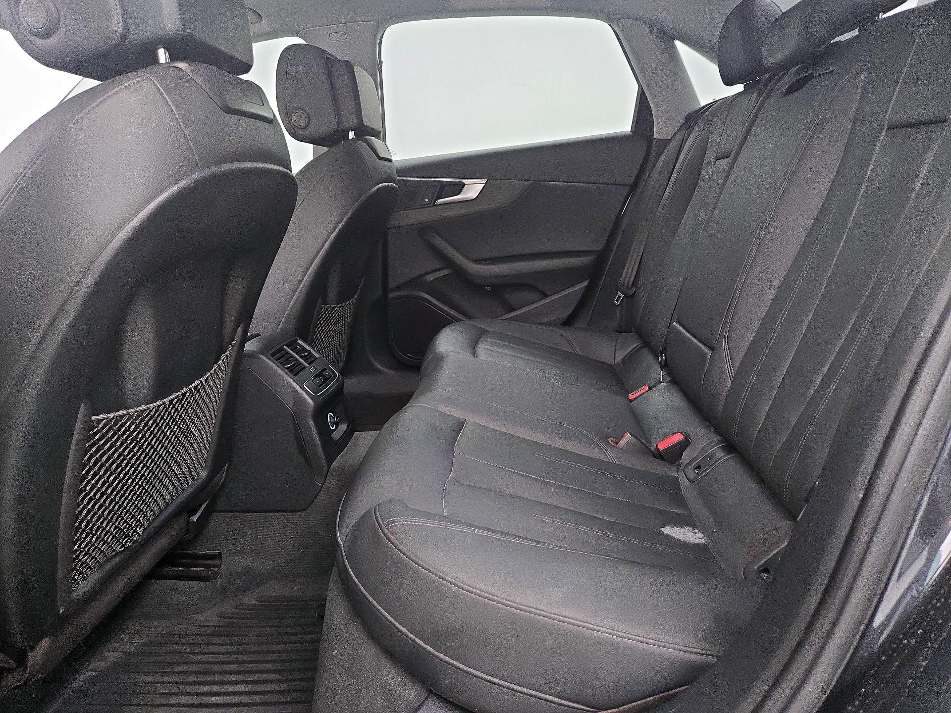 Thumbnail: 2019 Audi A4 - 20
