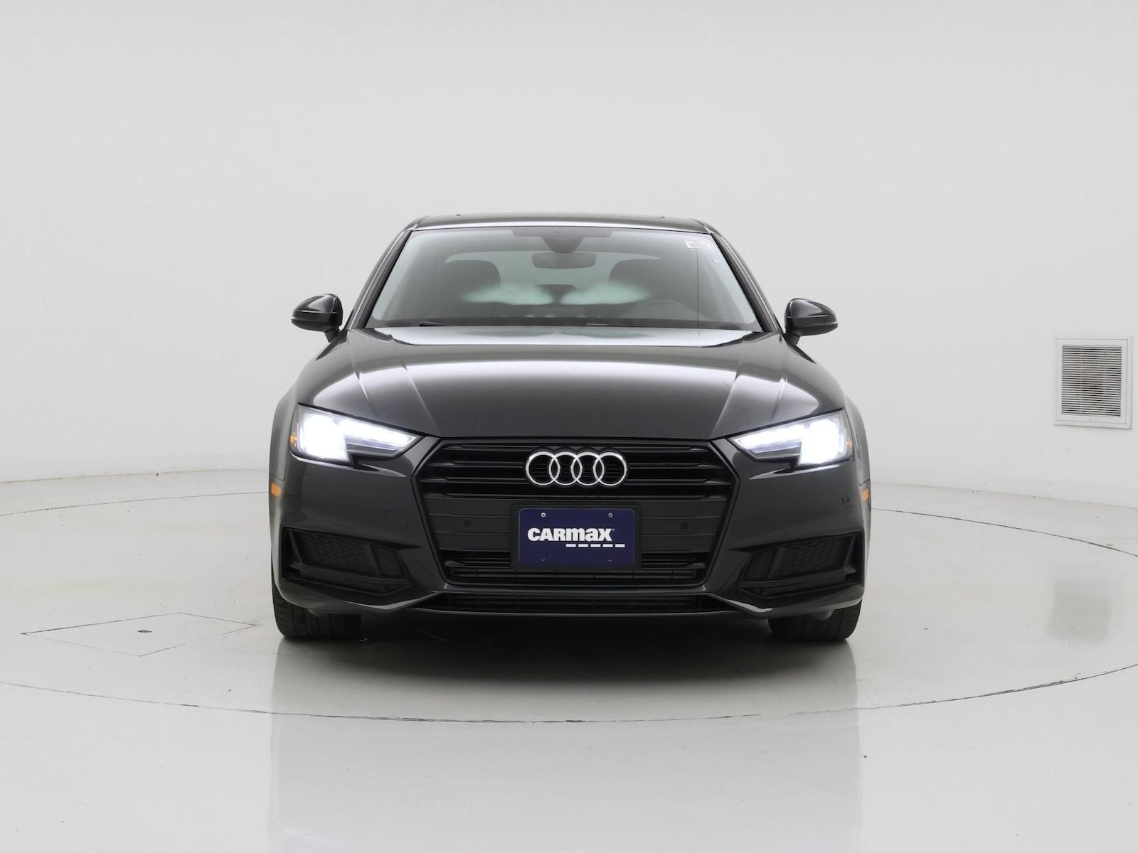2019 Audi A4 Premium - Photo 6