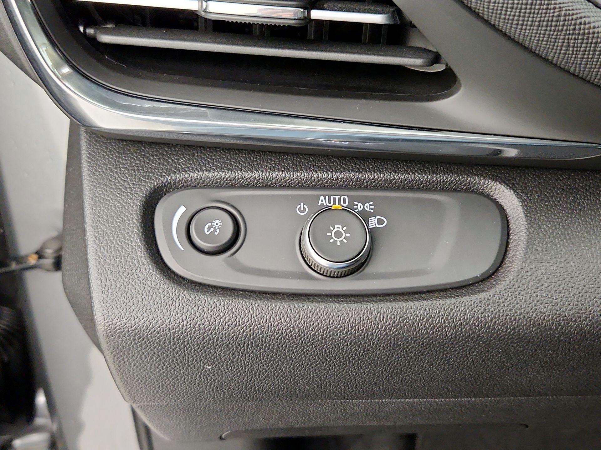 Thumbnail: 2024 Buick Envista - 13