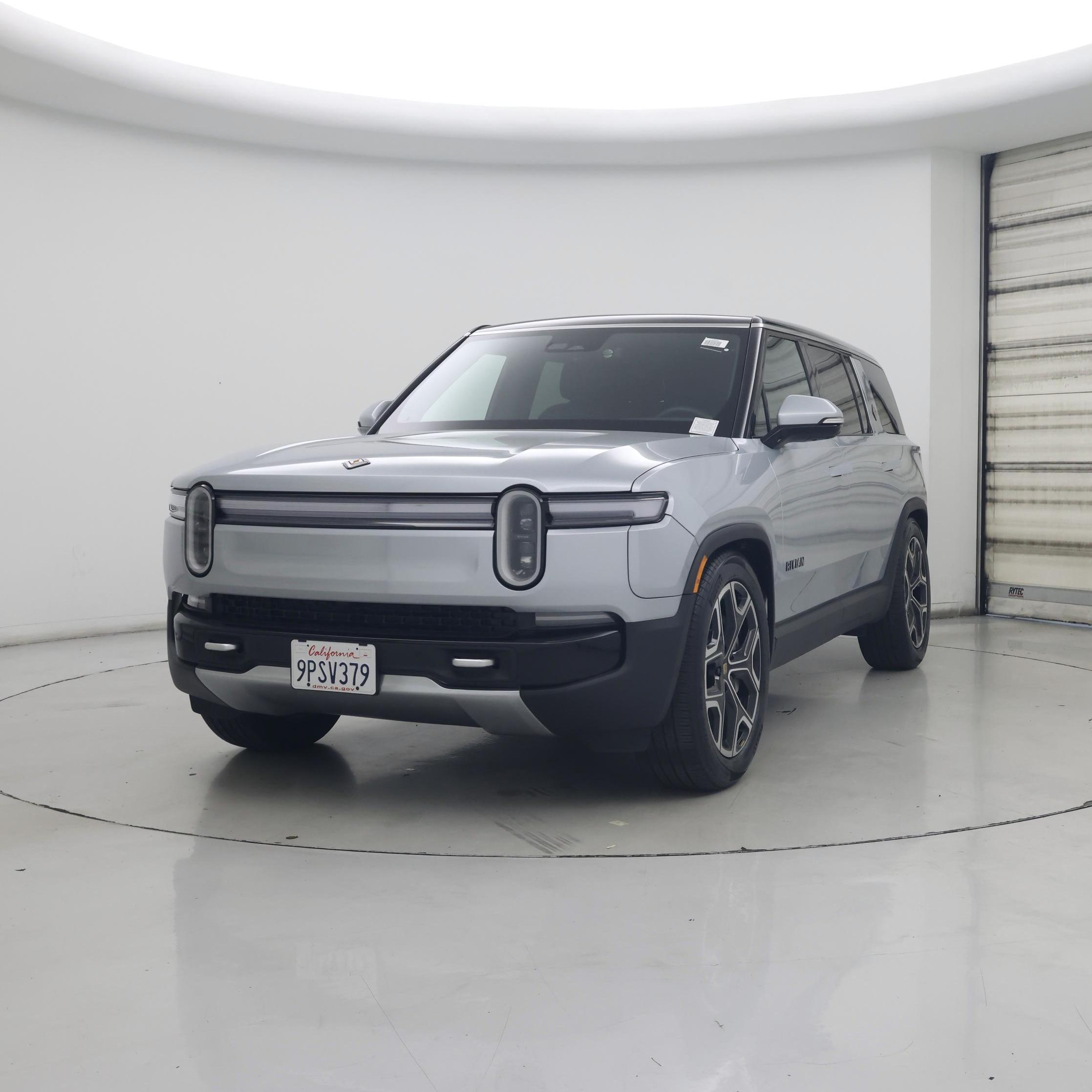 Thumbnail: 2025 Rivian R1S - 4