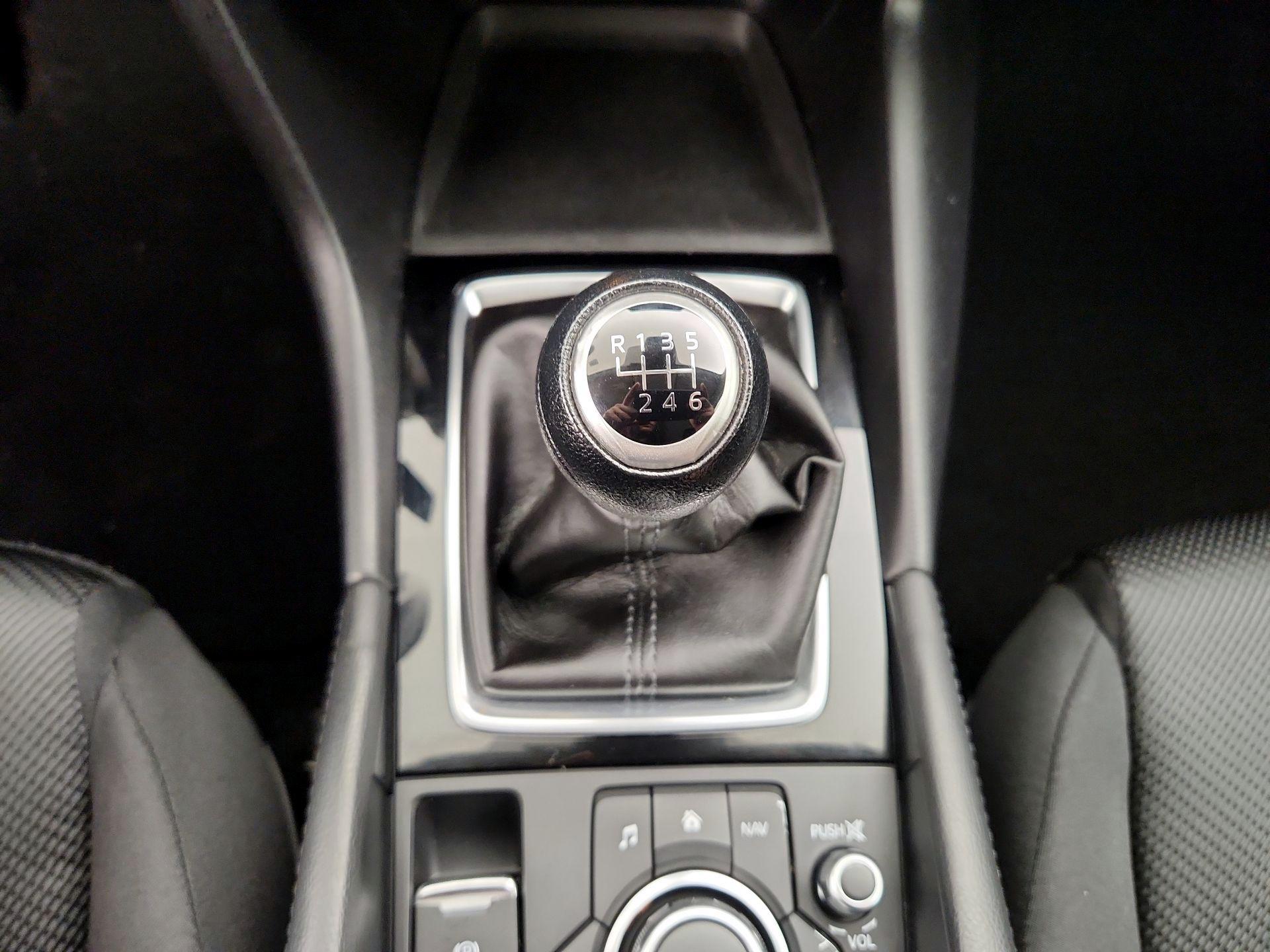 Thumbnail: 2018 Mazda Mazda3 - 17