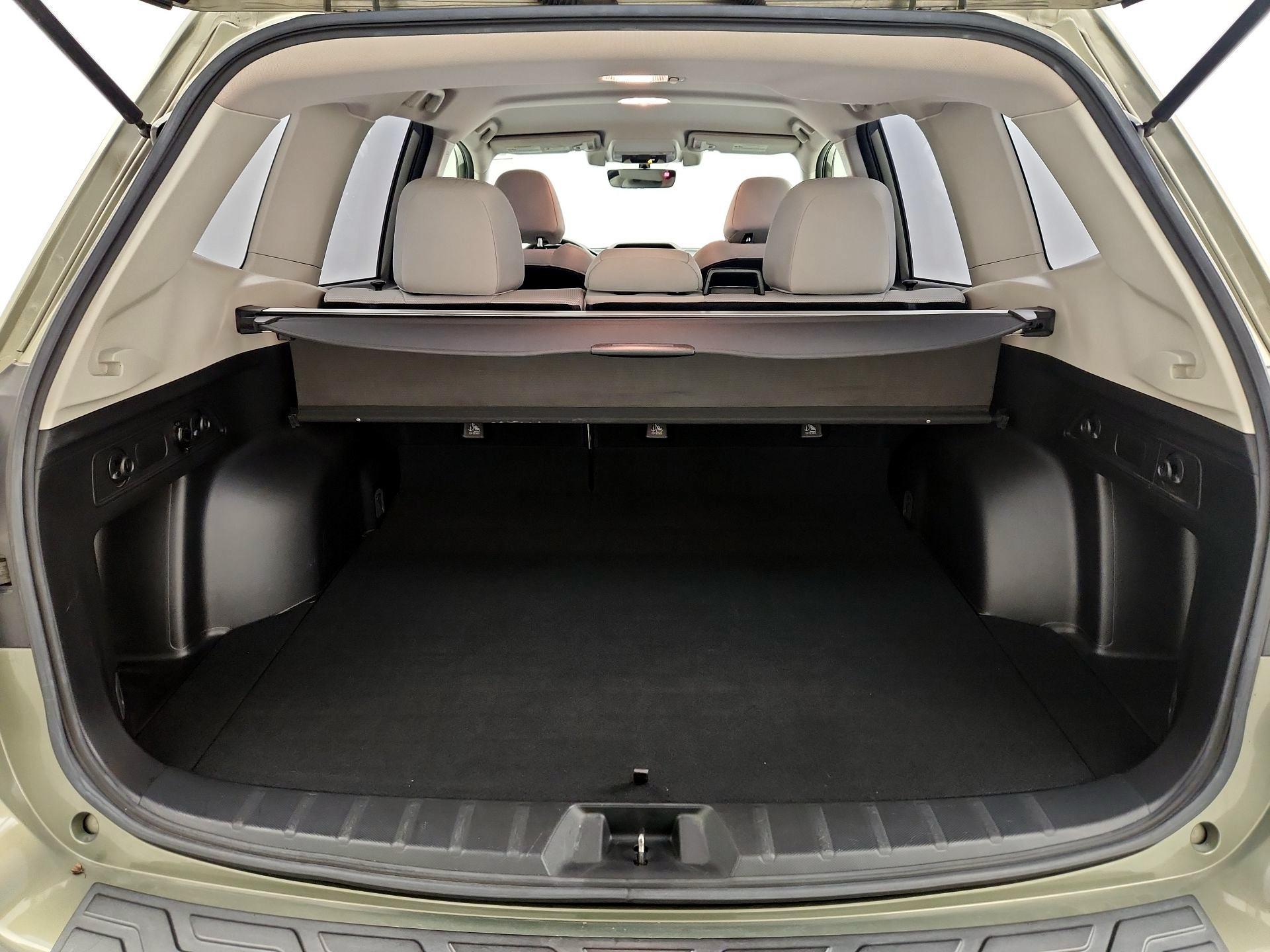 Thumbnail: 2020 Subaru Forester - 20