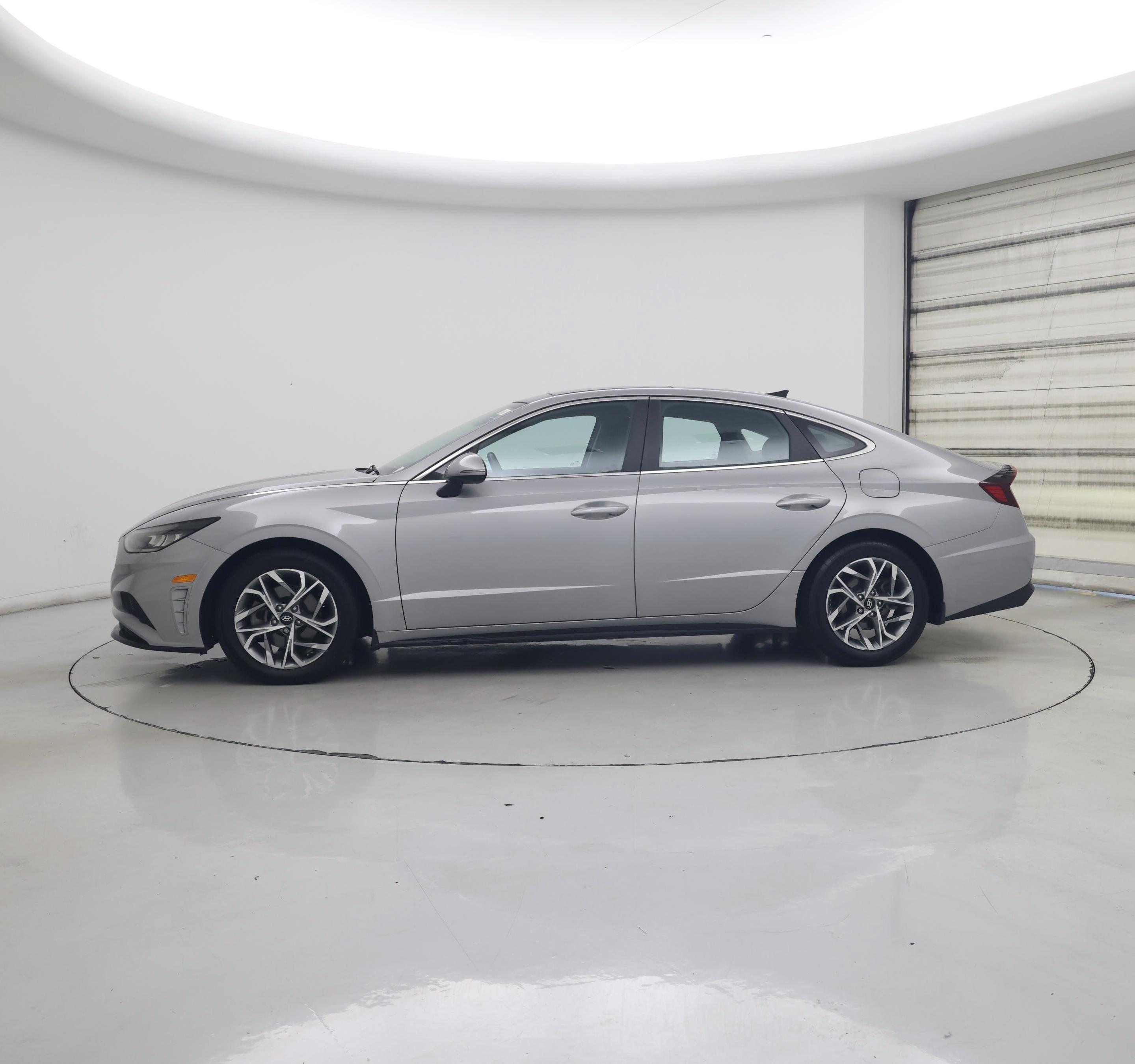 Thumbnail: 2023 Hyundai Sonata - 3