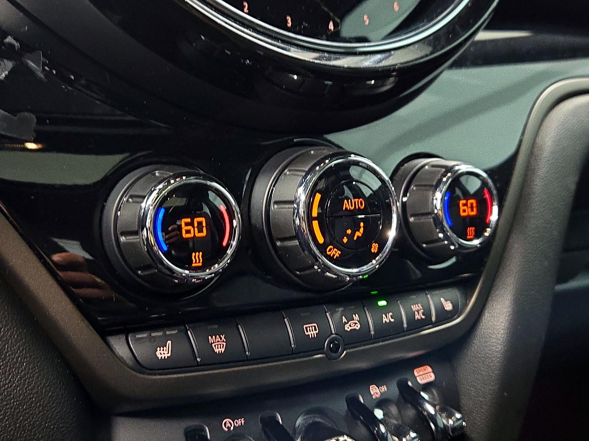 Thumbnail: 2022 MINI Cooper Countryman - 17