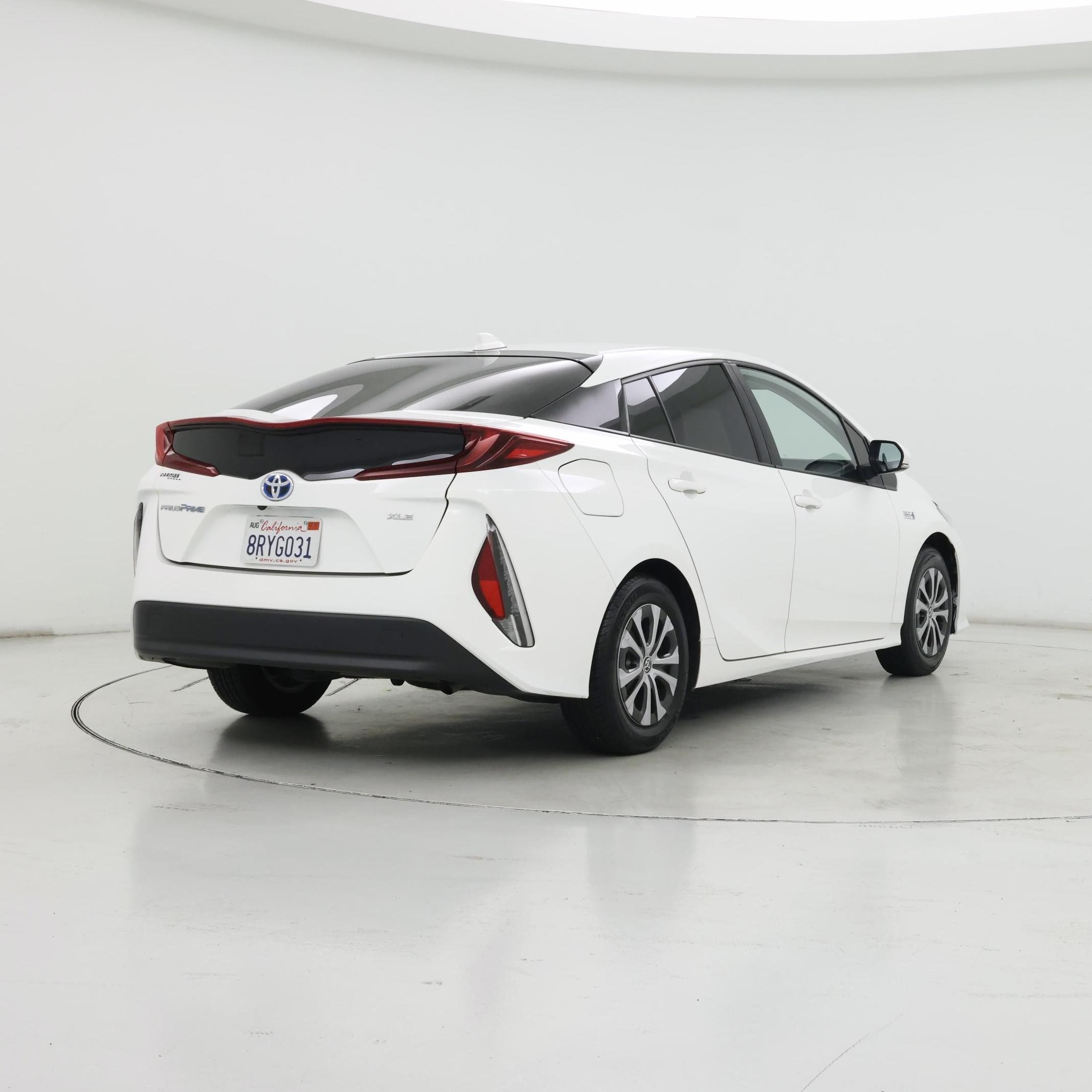 Thumbnail: 2021 Toyota Prius Prime - 8