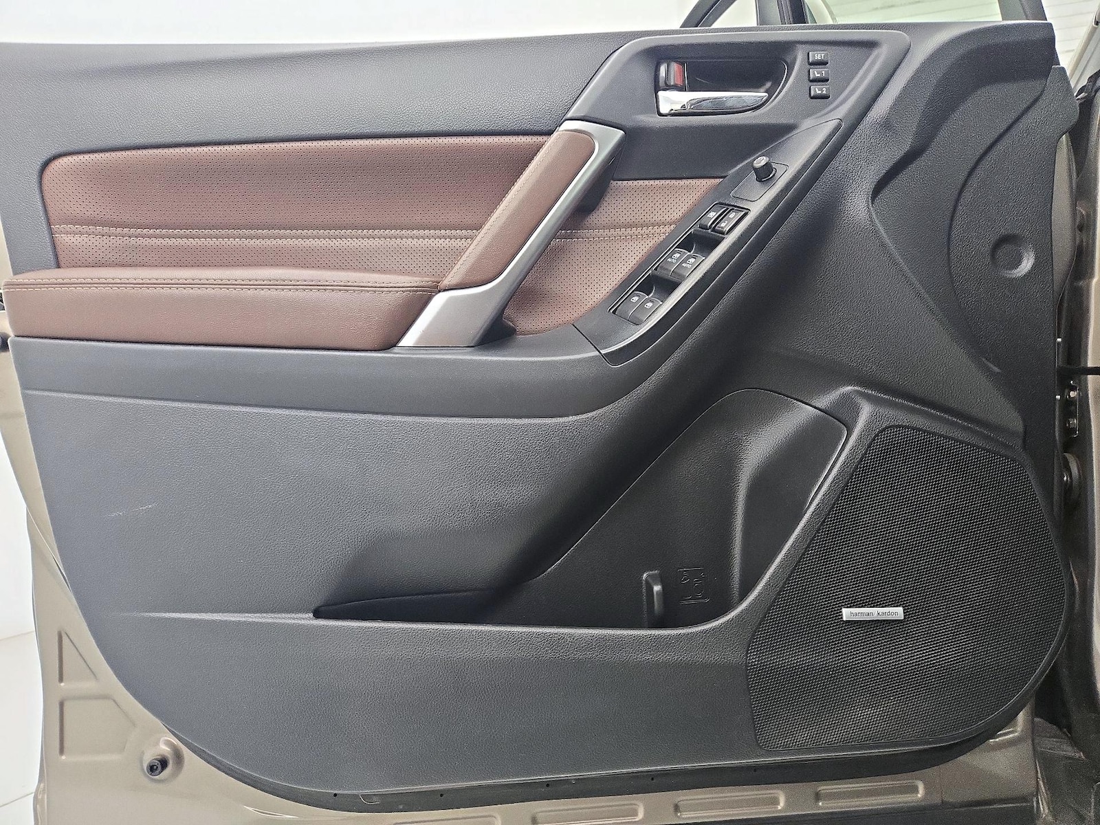 2017 Subaru Forester Touring - Photo 13