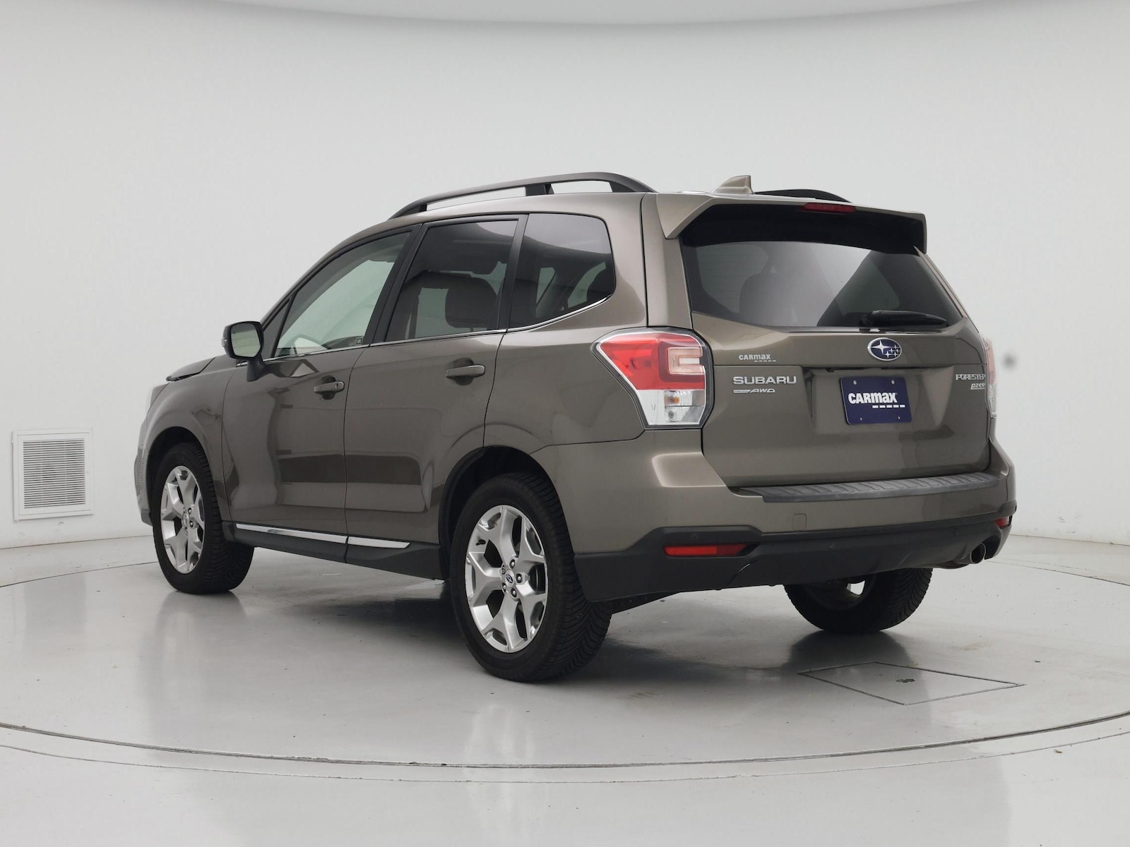 2017 Subaru Forester Touring - Photo 3