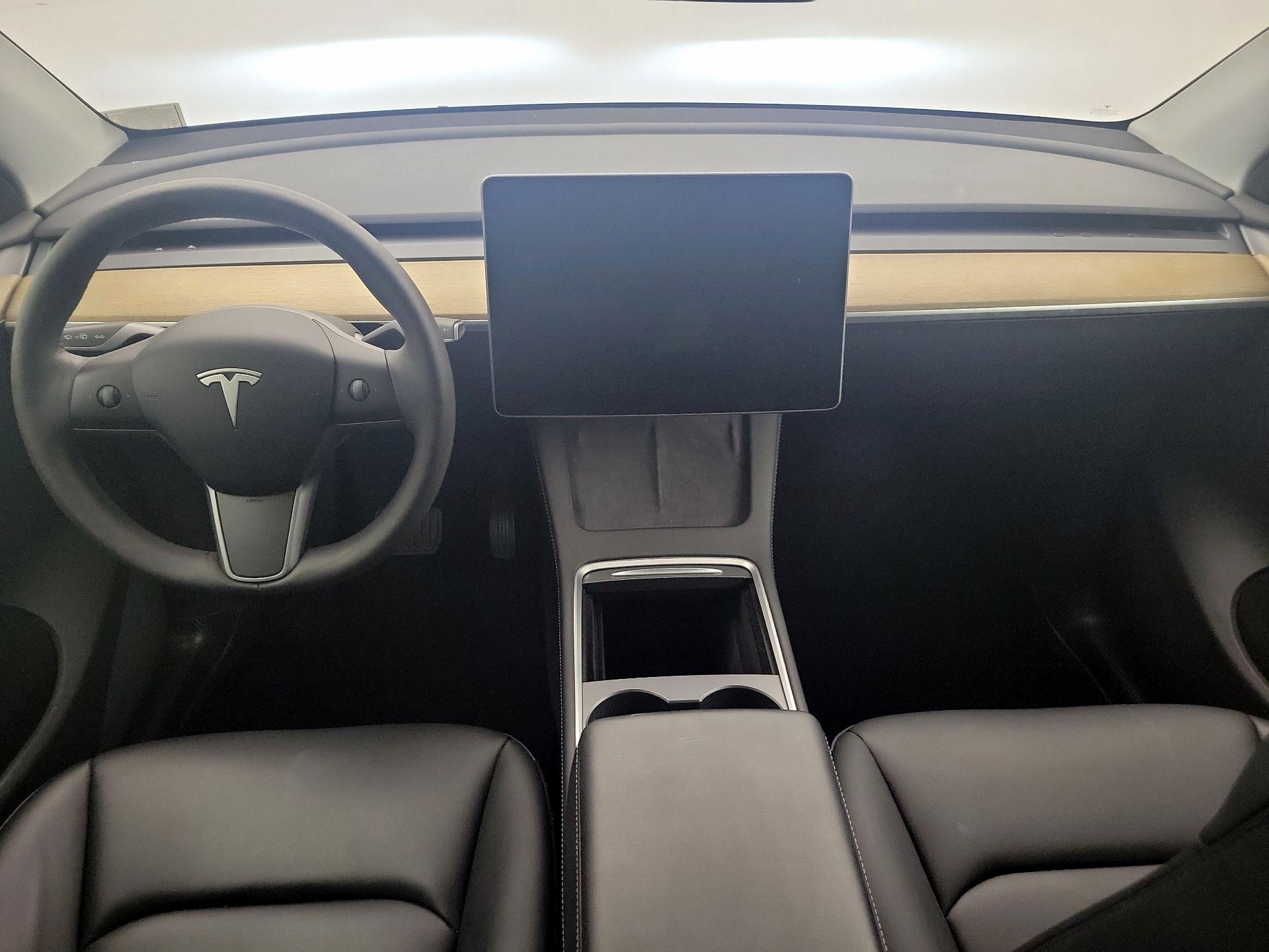Thumbnail: 2023 Tesla Model Y - 9