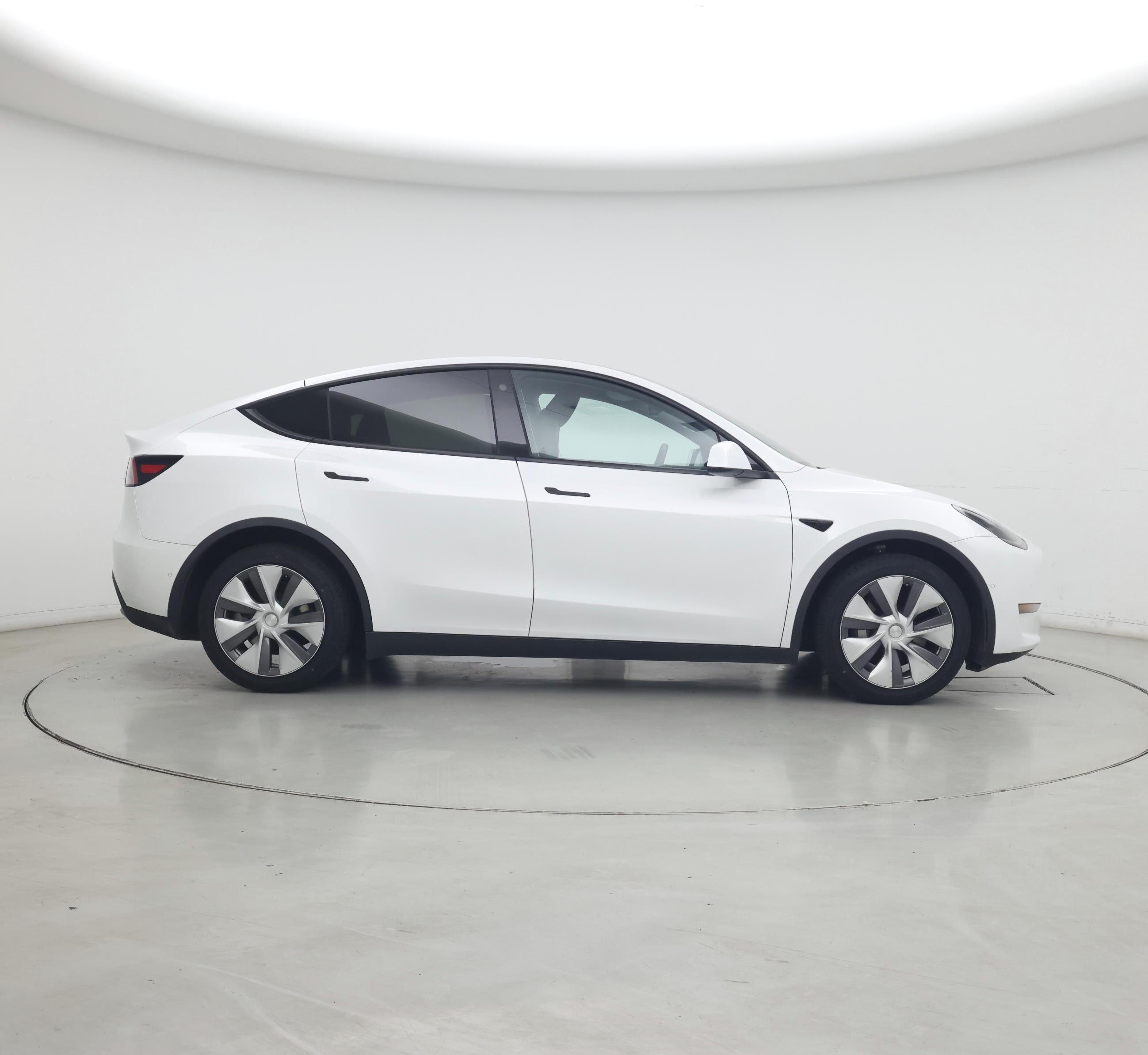 Thumbnail: 2023 Tesla Model Y - 7