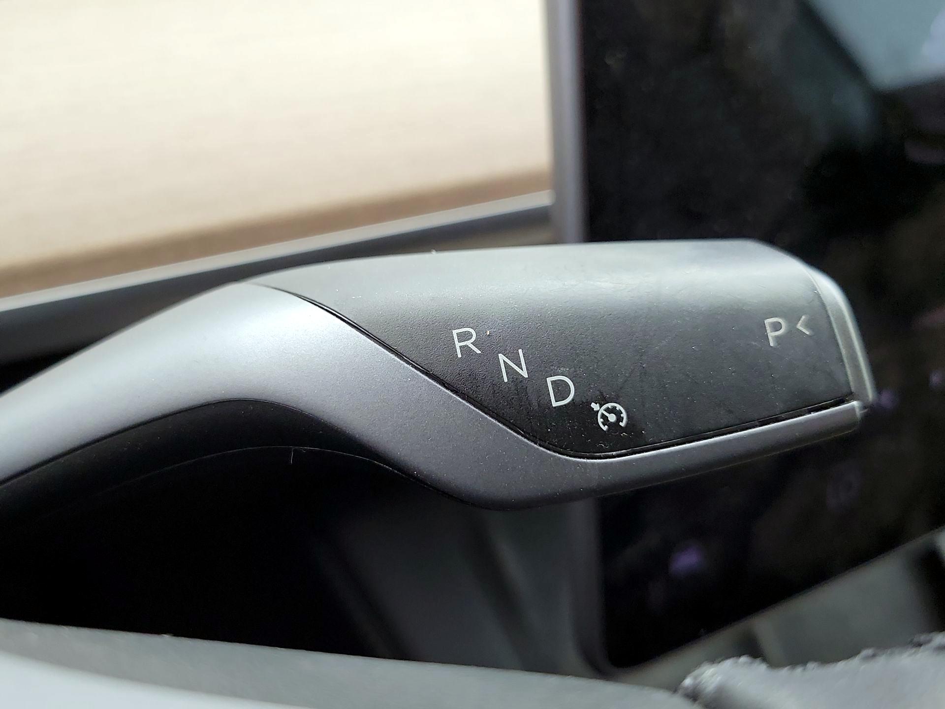 Thumbnail: 2022 Tesla Model 3 - 17