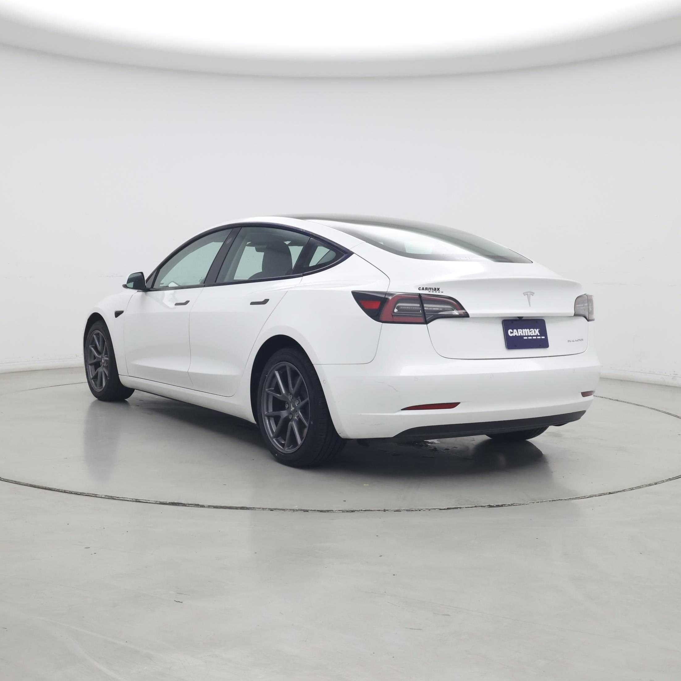 Thumbnail: 2022 Tesla Model 3 - 2