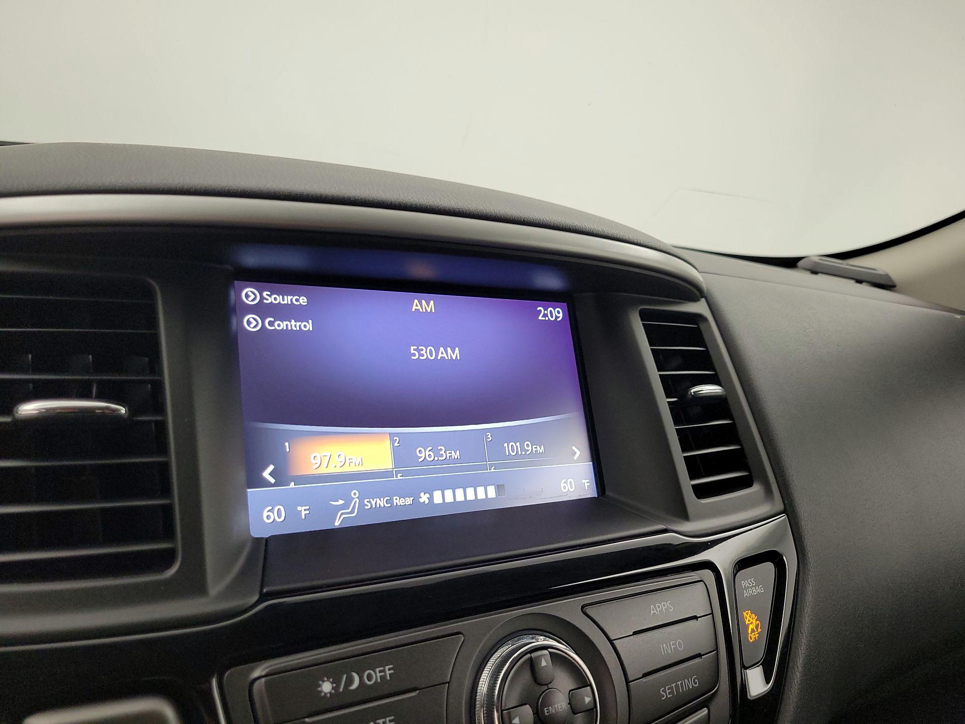 Thumbnail: 2020 Nissan Pathfinder - 14