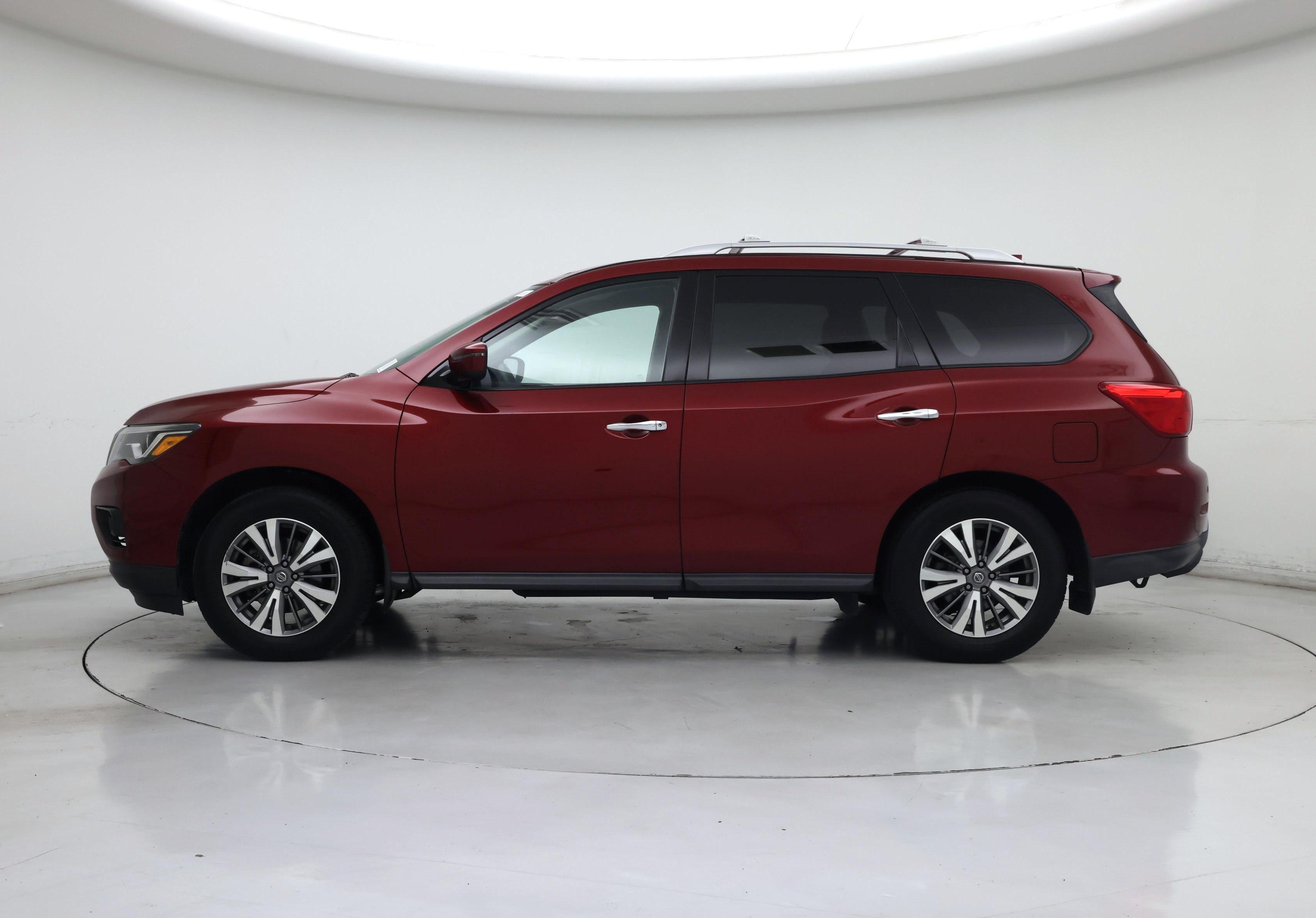 Thumbnail: 2020 Nissan Pathfinder - 3