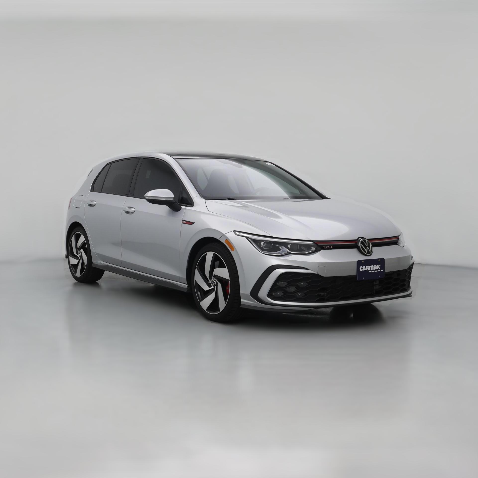 Thumbnail: 2023 Volkswagen Golf - 1