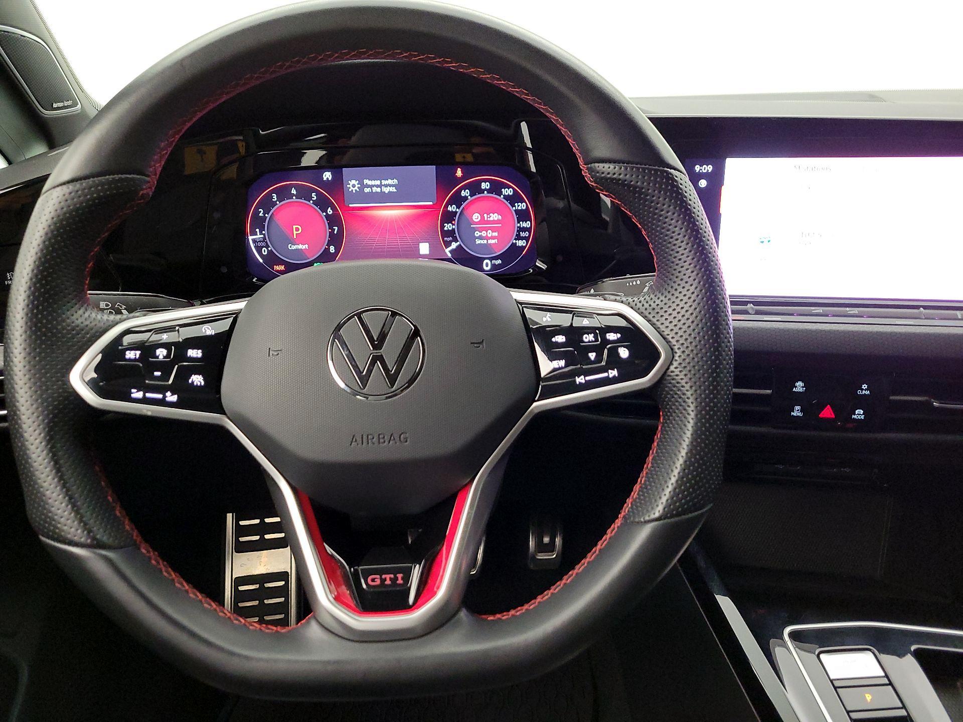 Thumbnail: 2023 Volkswagen Golf - 10