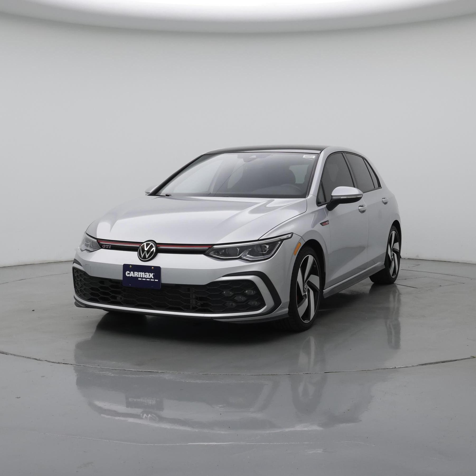 Thumbnail: 2023 Volkswagen Golf - 4