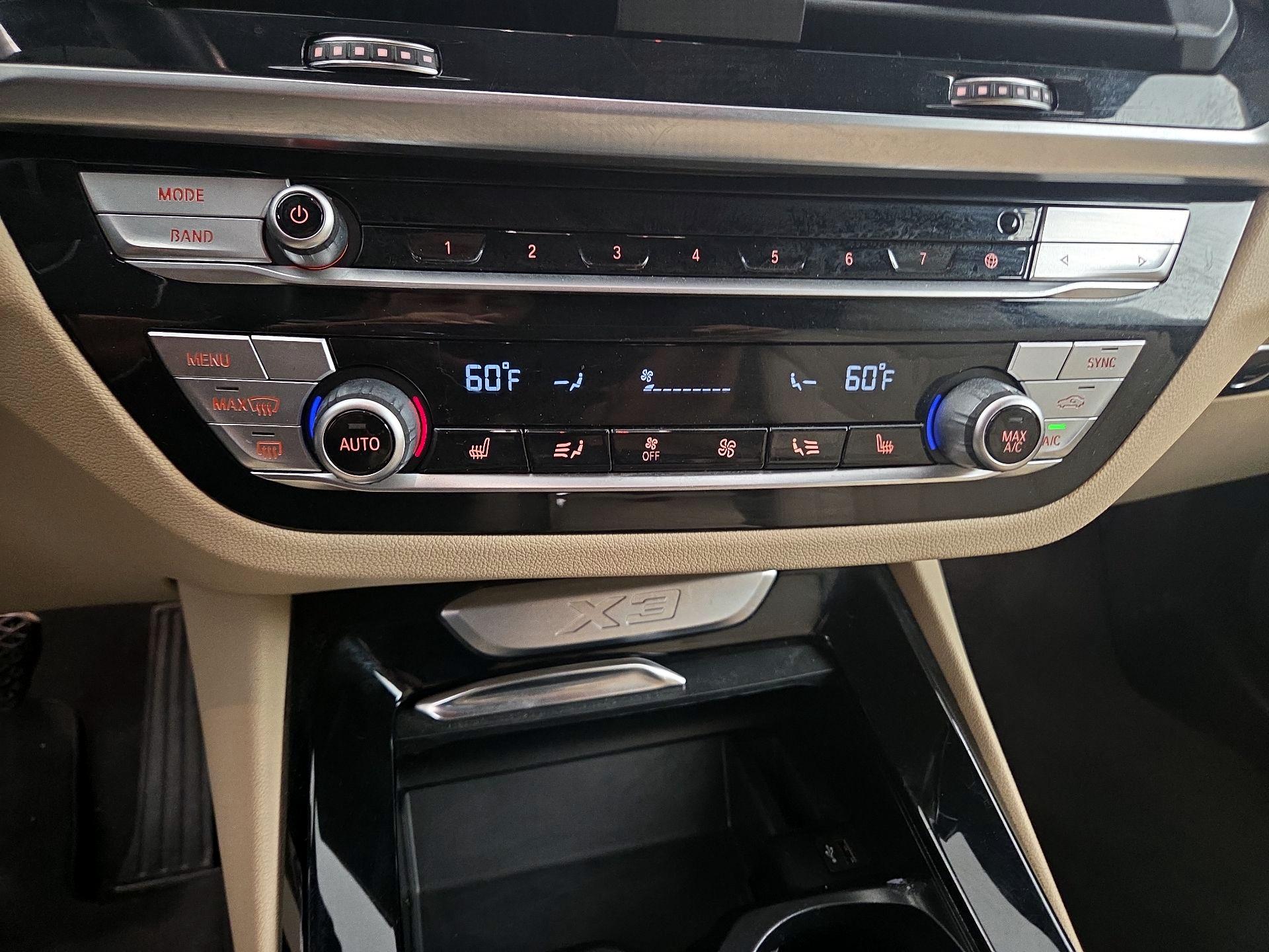 Thumbnail: 2021 BMW X3 - 17