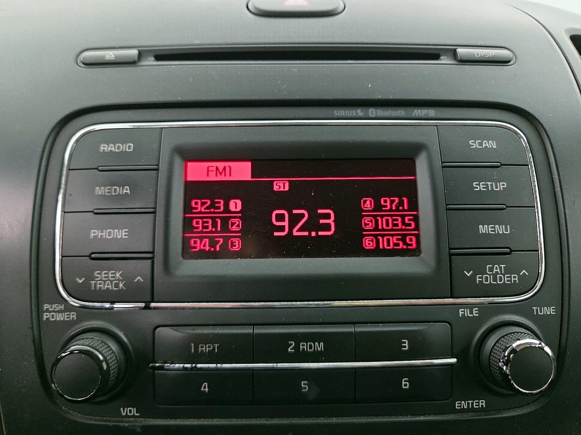Thumbnail: 2014 Kia Forte - 14
