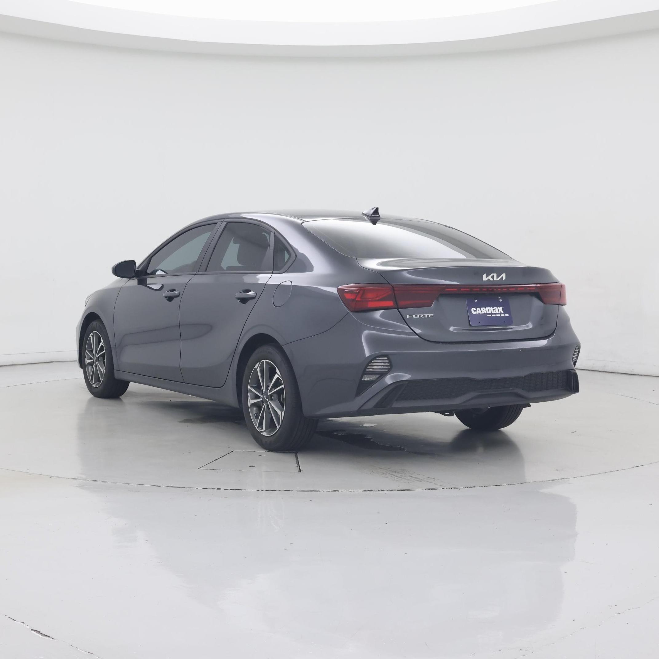 Thumbnail: 2023 Kia Forte - 2