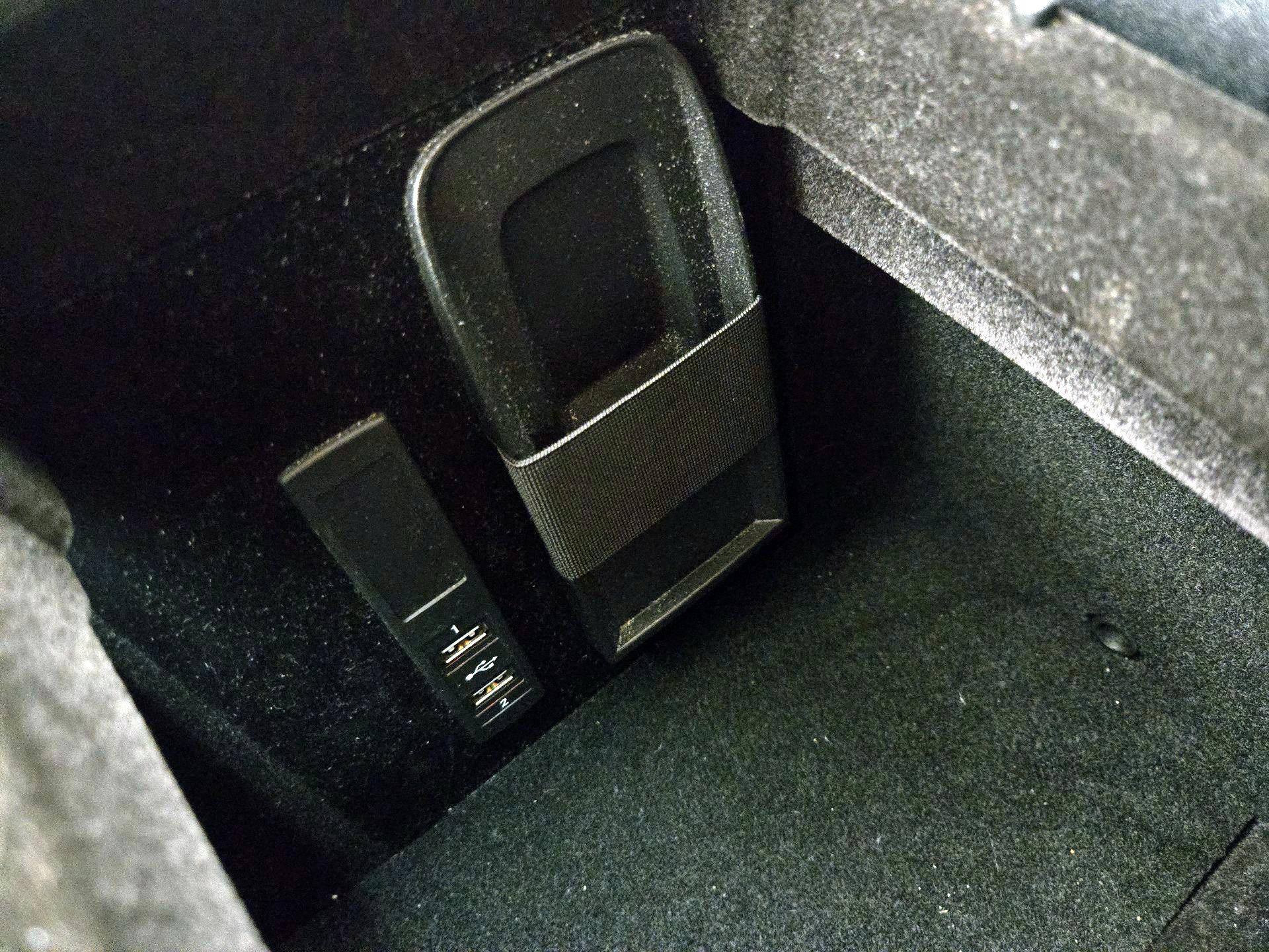 Thumbnail: 2015 Mercedes-Benz S-Class - 19