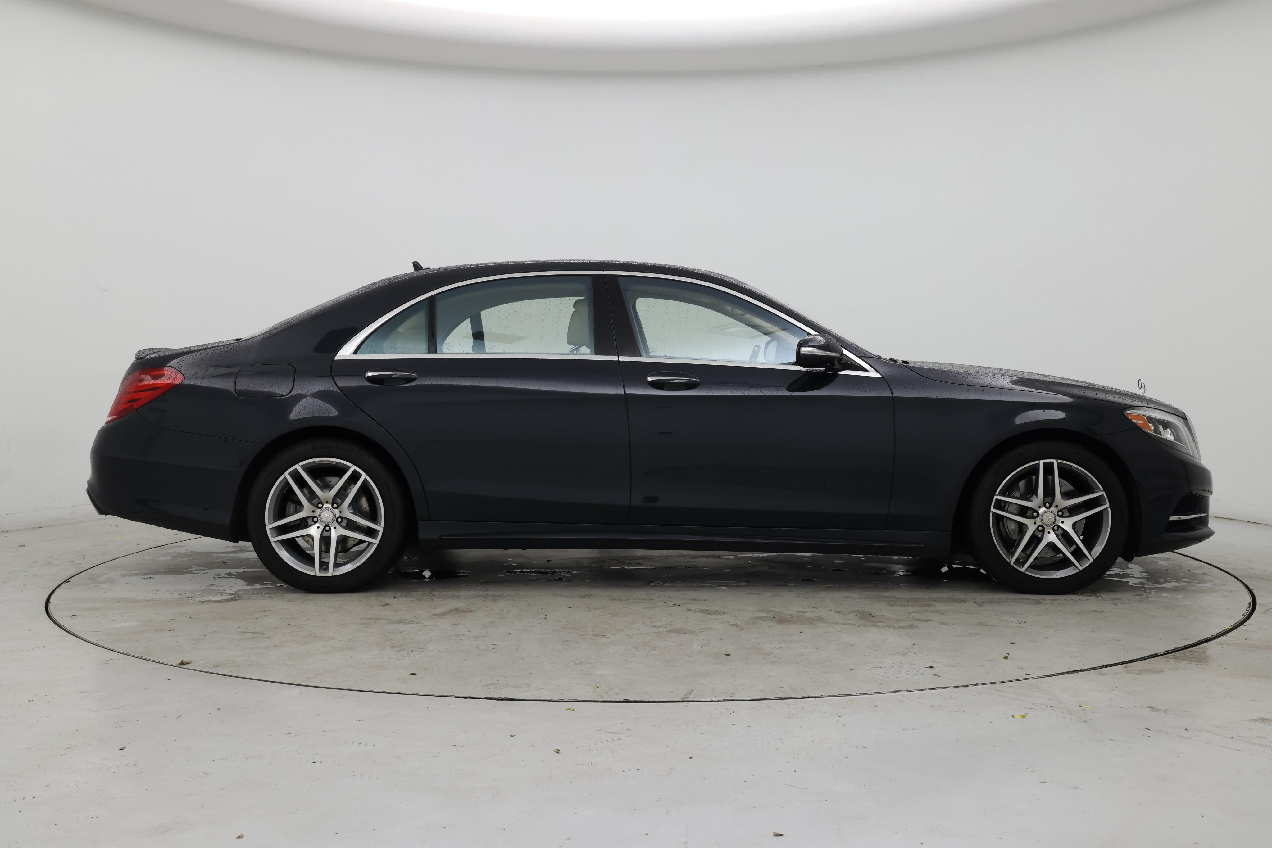 Thumbnail: 2015 Mercedes-Benz S-Class - 7