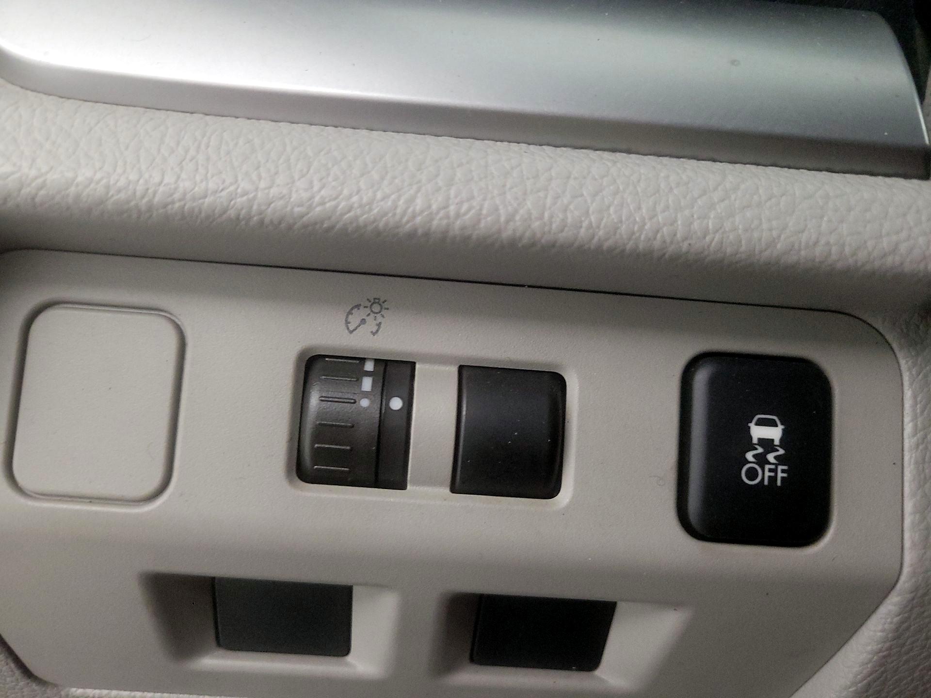 Thumbnail: 2014 Subaru Forester - 13
