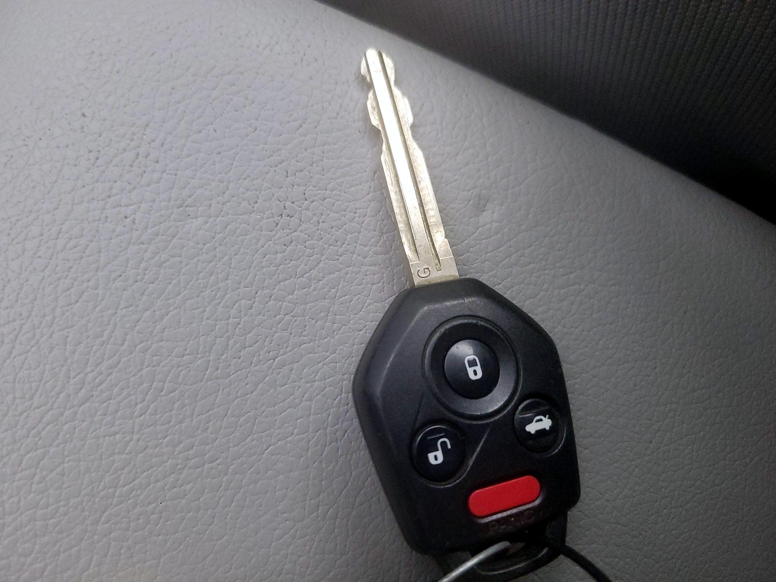 2014 Subaru Forester i Premium - Photo 24
