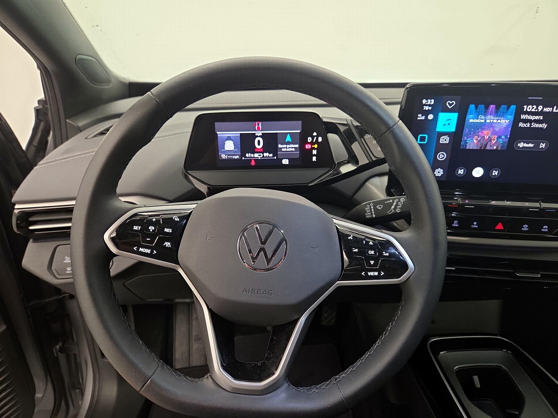 Thumbnail: 2023 Volkswagen ID.4 - 10