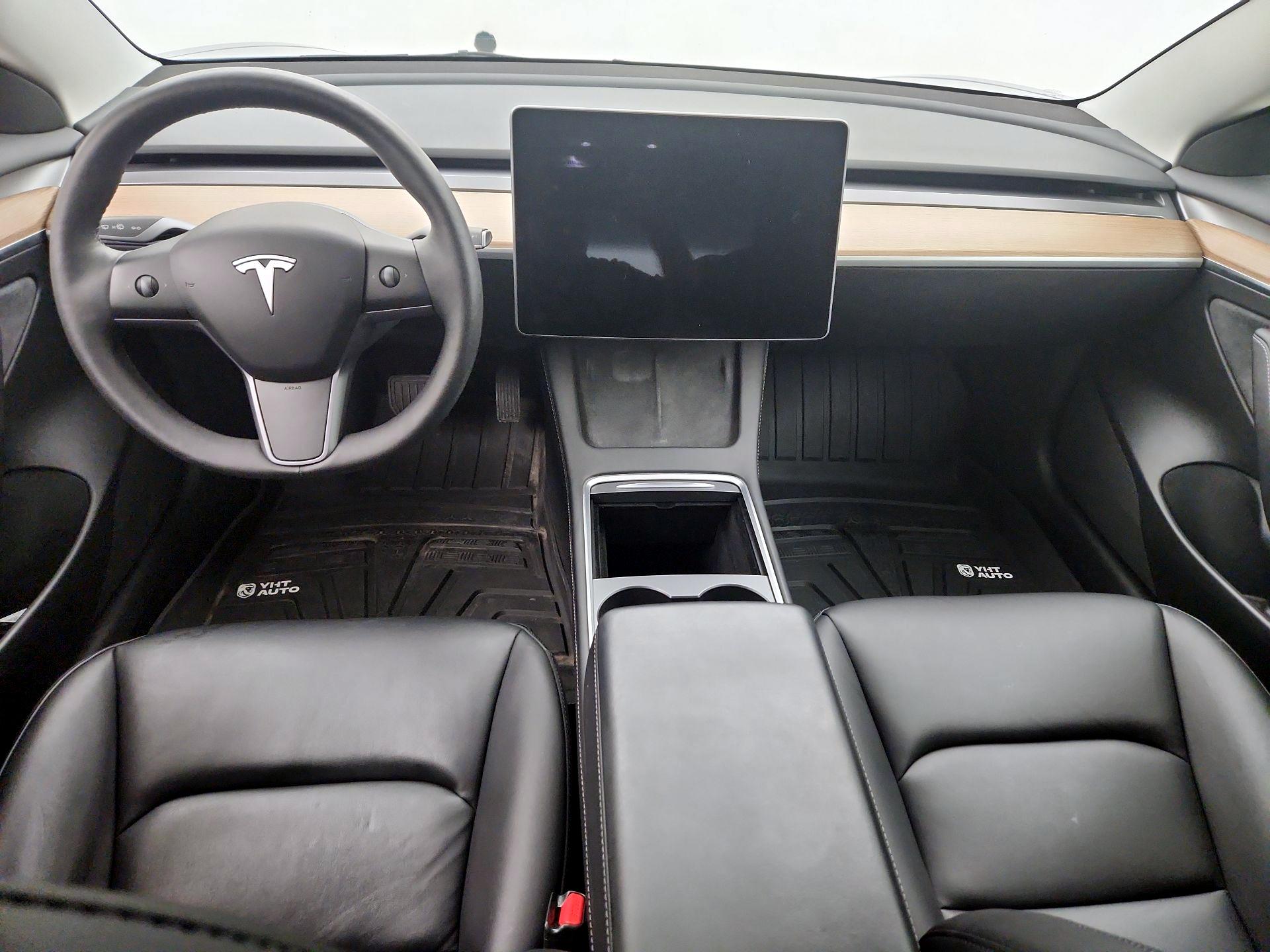 Thumbnail: 2023 Tesla Model 3 - 9