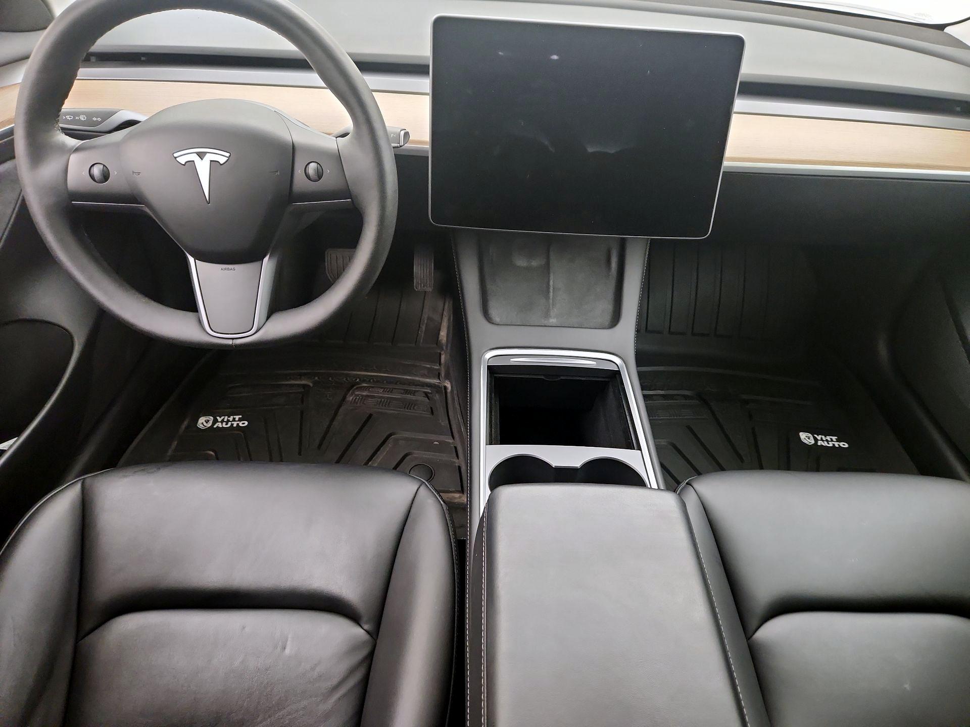 Thumbnail: 2023 Tesla Model 3 - 18