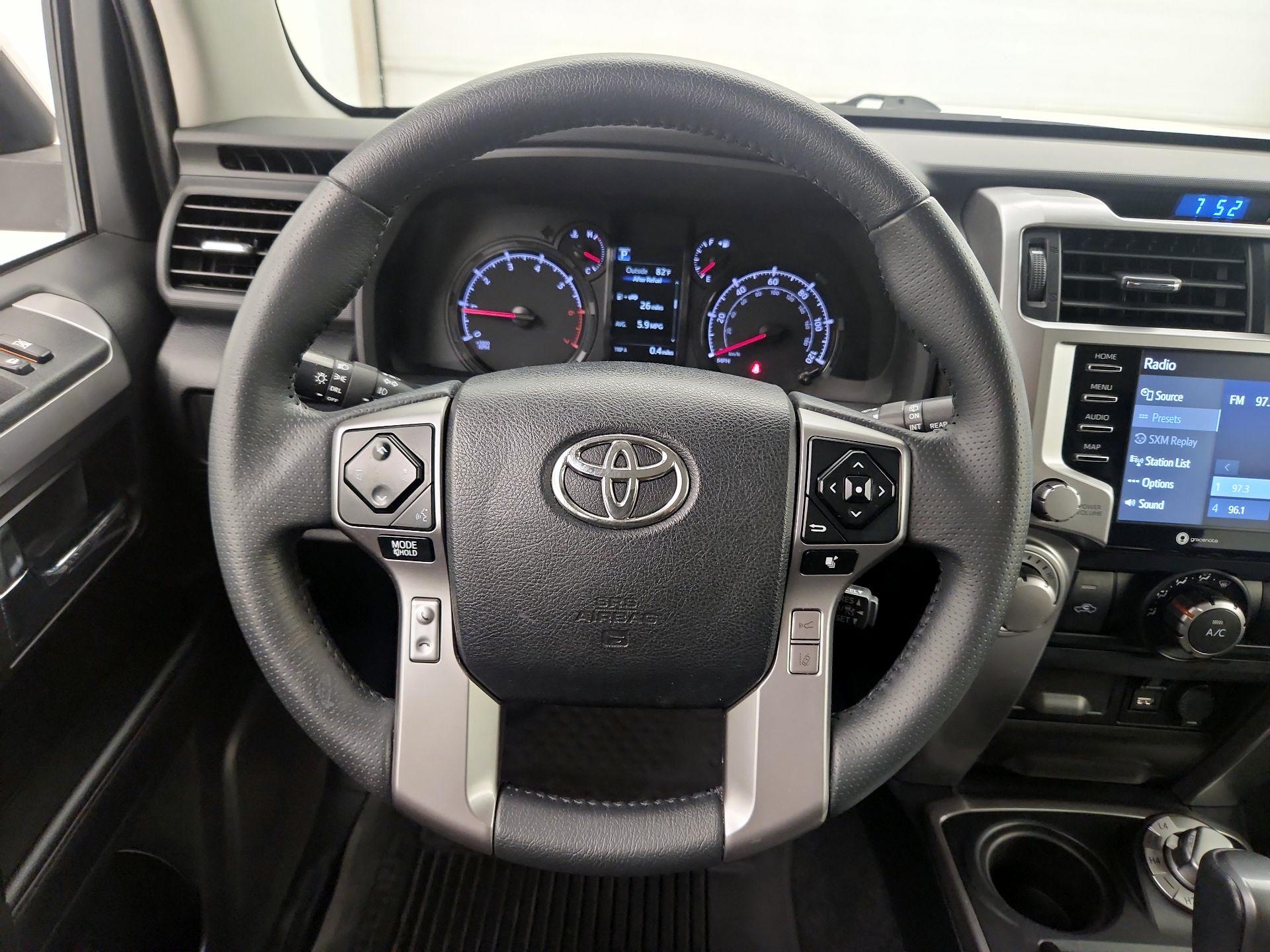 Thumbnail: 2021 Toyota 4Runner - 10