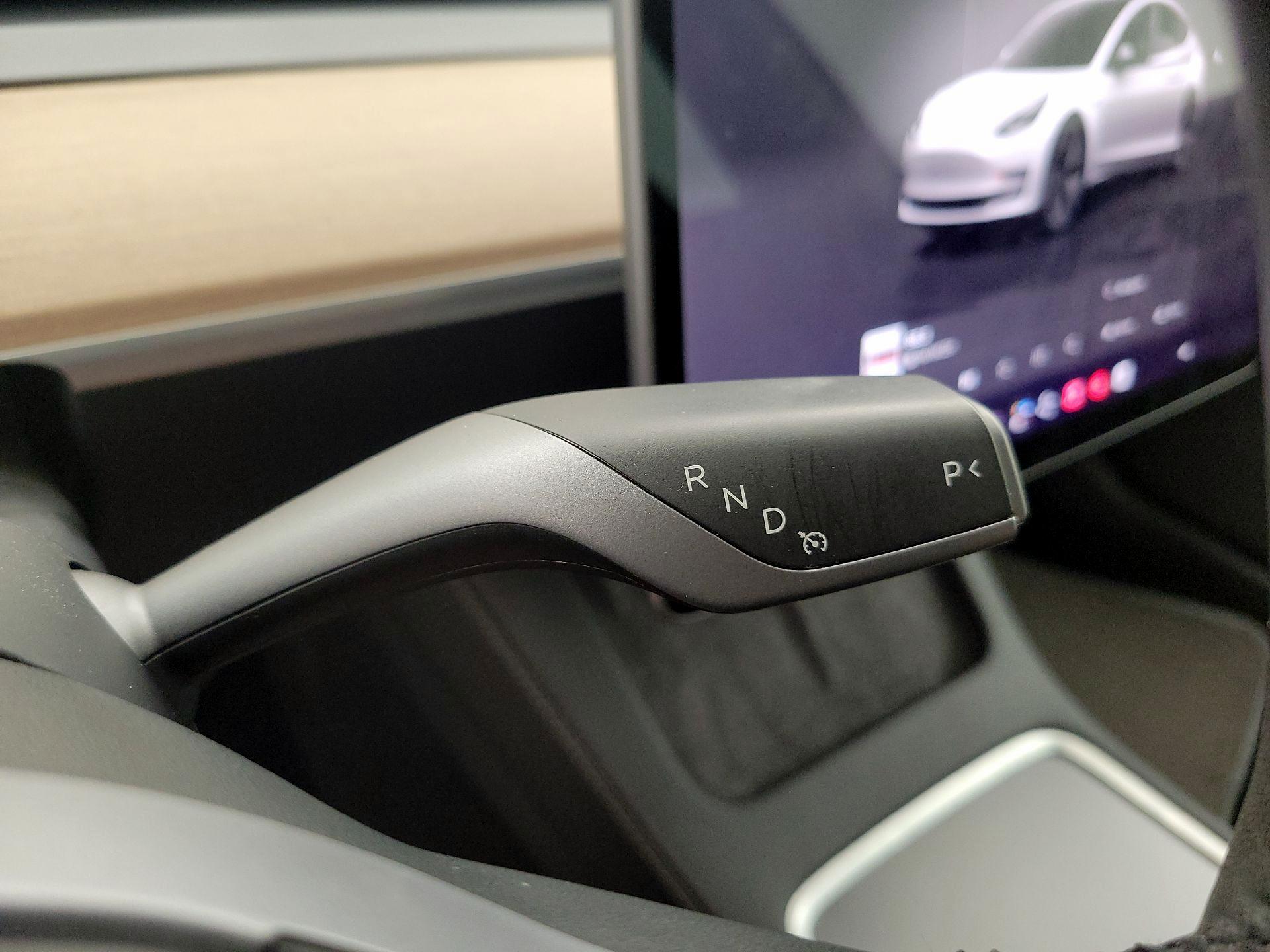 Thumbnail: 2023 Tesla Model 3 - 17