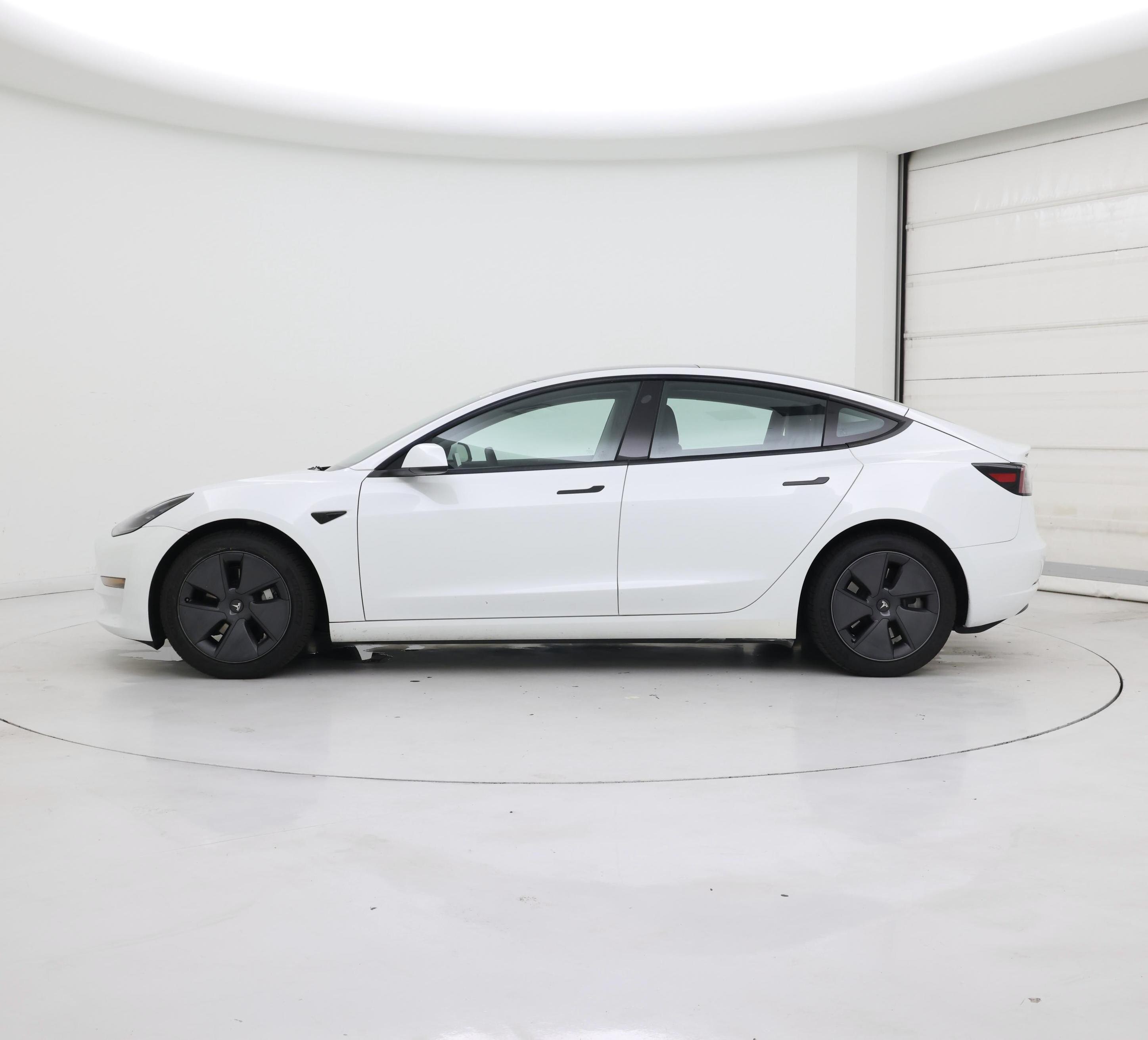 Thumbnail: 2023 Tesla Model 3 - 3