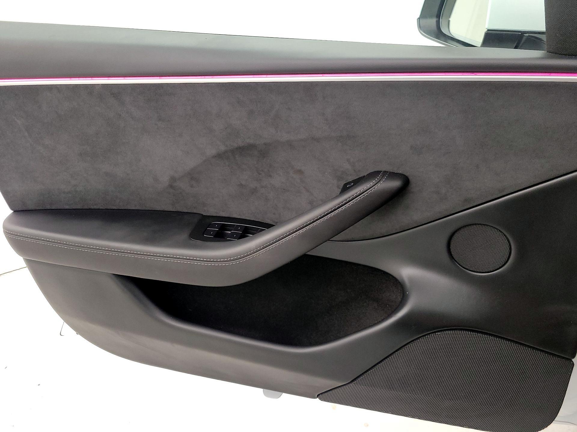 Thumbnail: 2025 Tesla Model 3 - 12