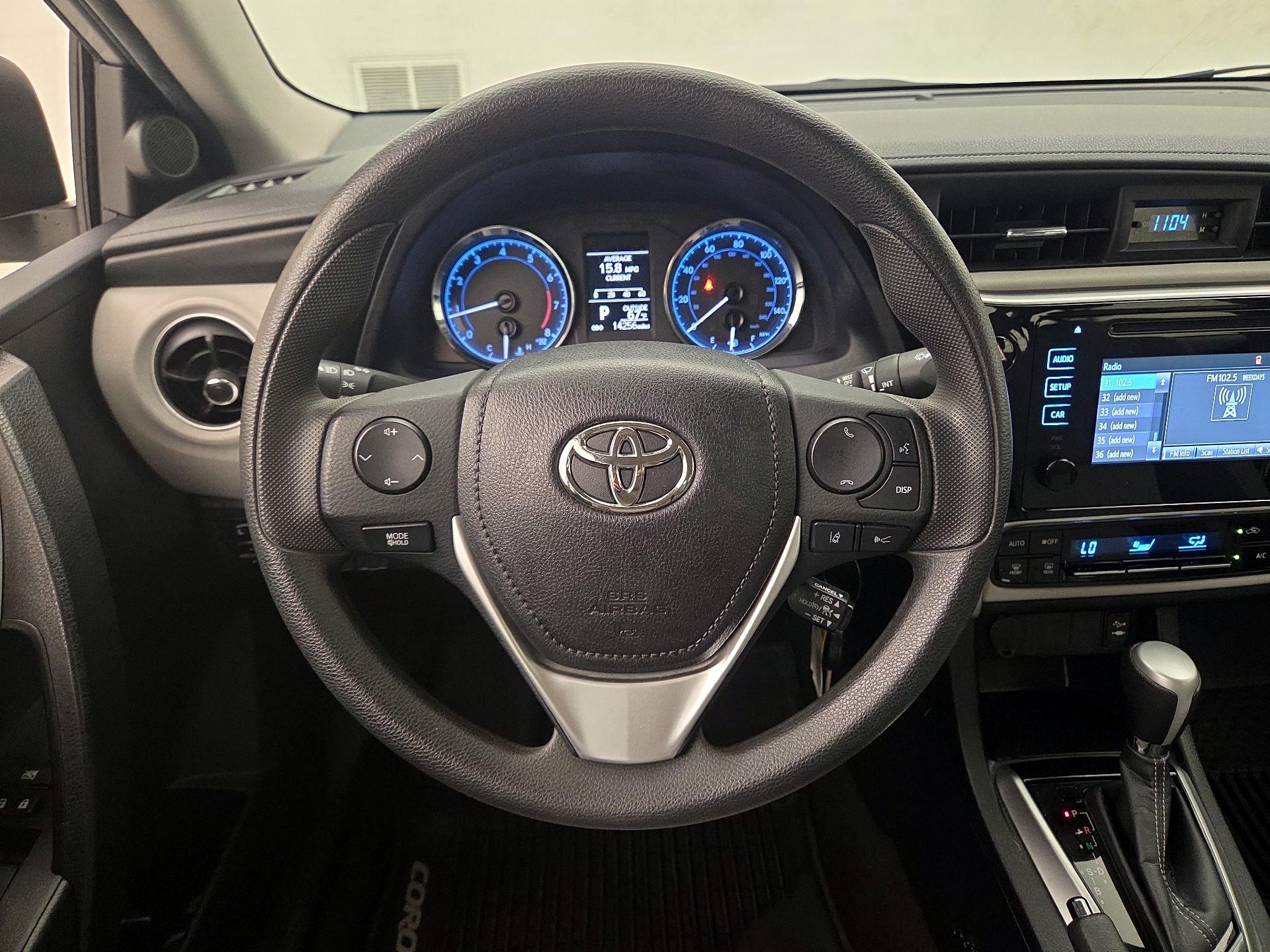 Thumbnail: 2018 Toyota Corolla - 10