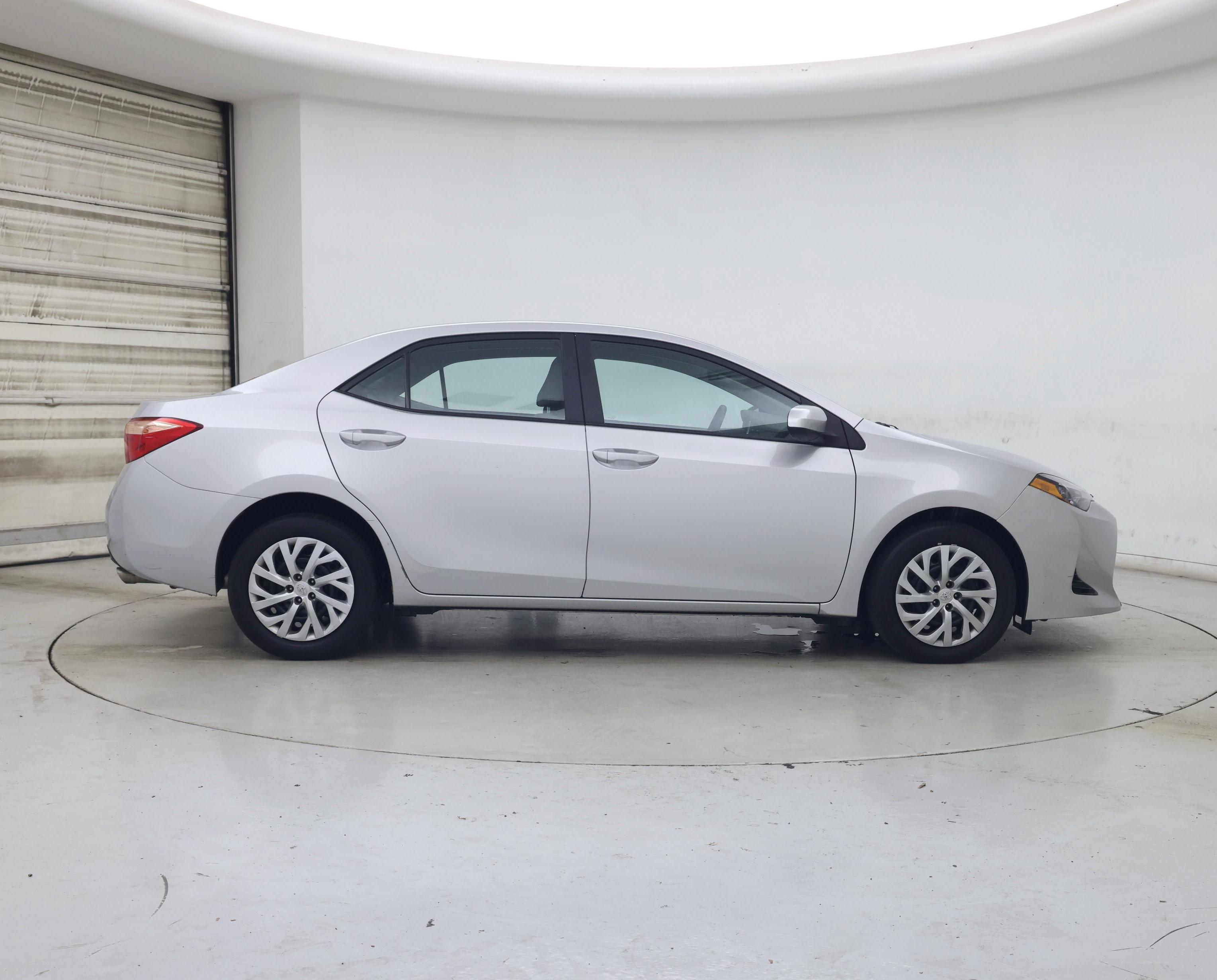 Thumbnail: 2018 Toyota Corolla - 7
