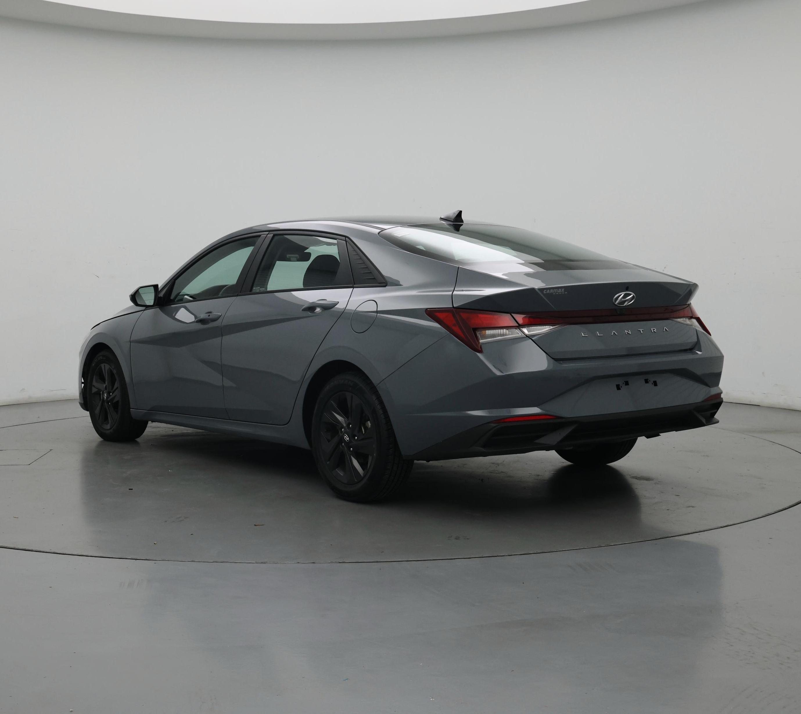 Thumbnail: 2021 Hyundai Elantra - 2